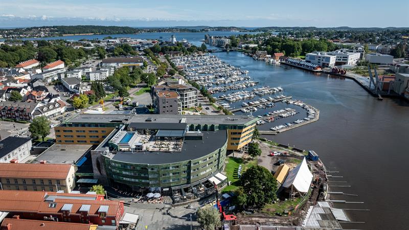 Hotellet sett fra luften