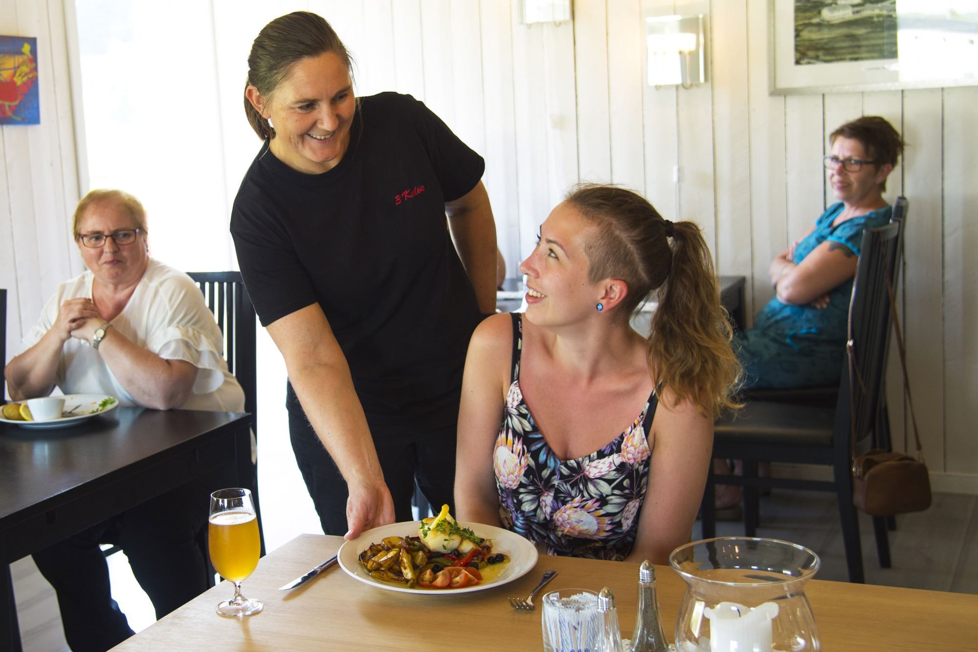 3 Kalver - restaurant/gårdskafé på Dønna