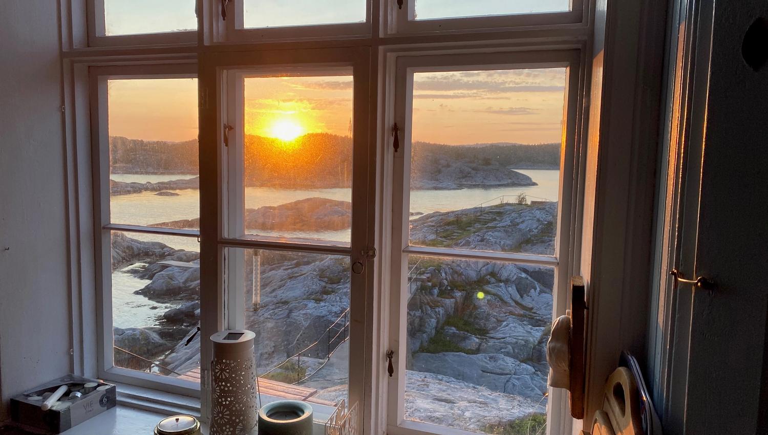 Saltholmen fyr Lillesand morgen fra fyret