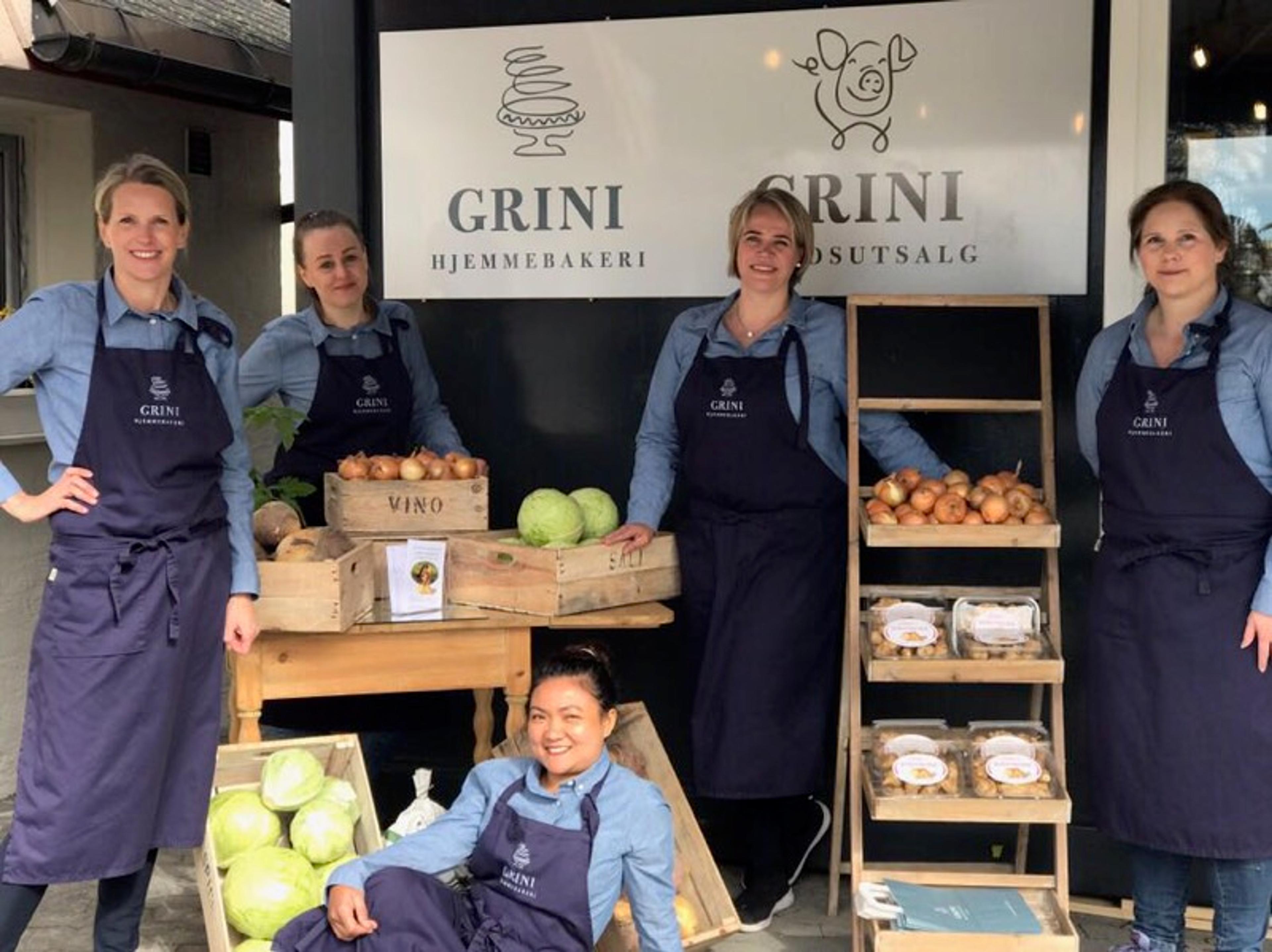 Grini Ga°rdsutsalg_Utenfor butikken