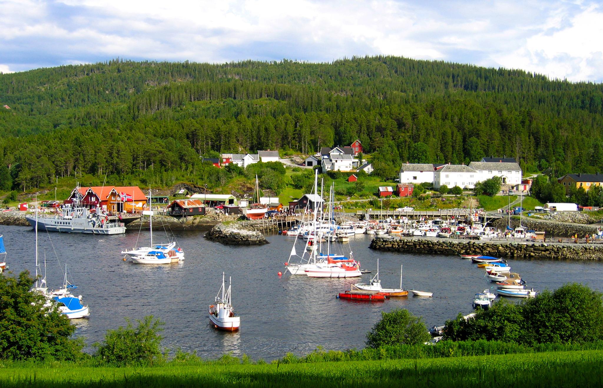 Oversiktsbilde over Kjerknesvågen Kai