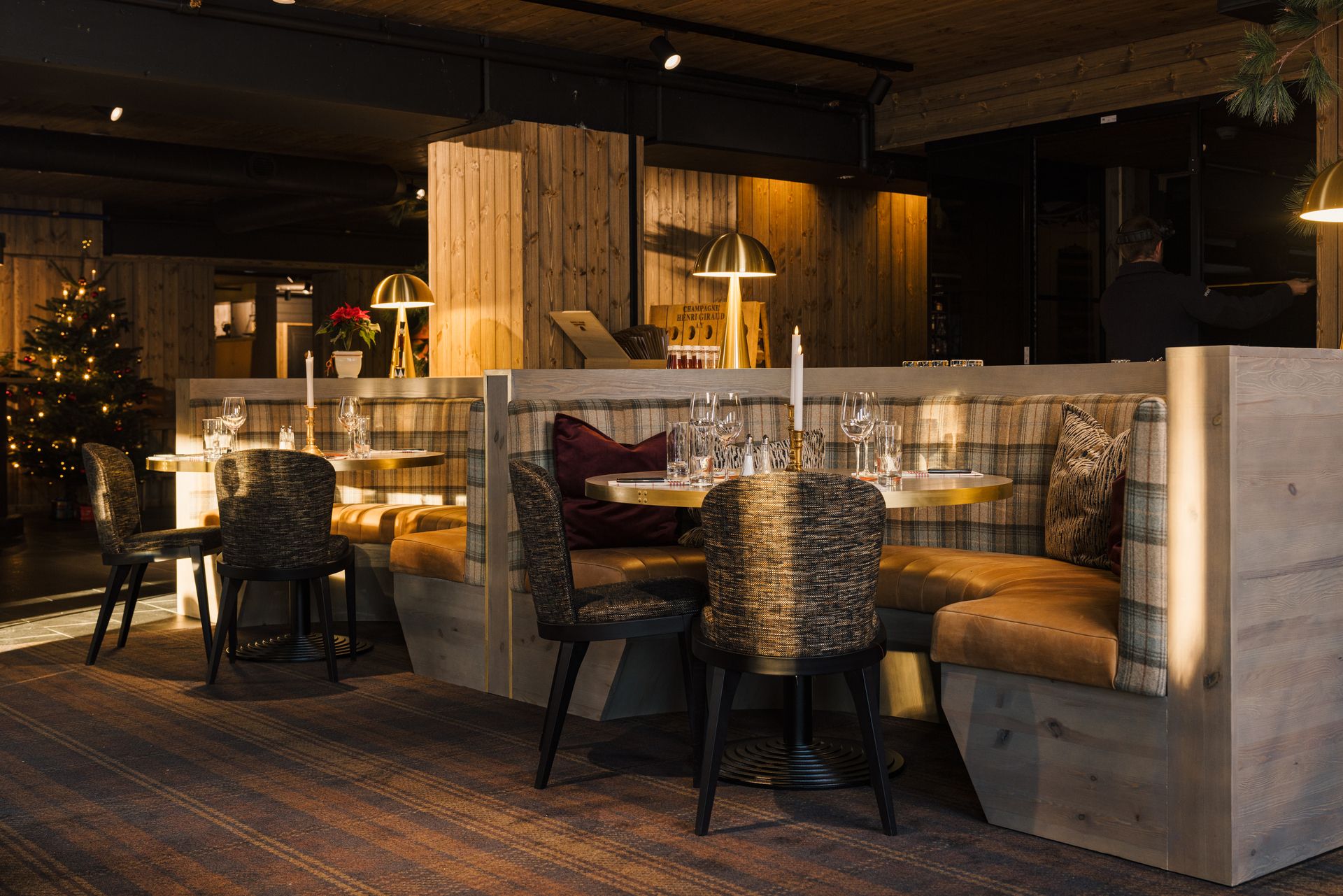 Sofias restaurant ved inngangen til hotellet