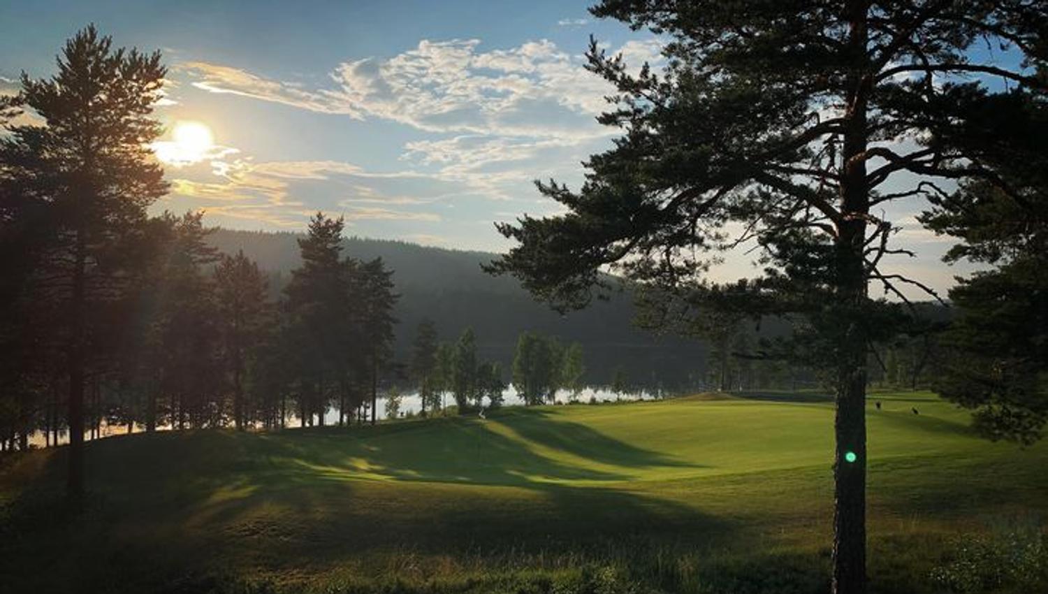 Kongsvinger golfklubb nær solnedgangen