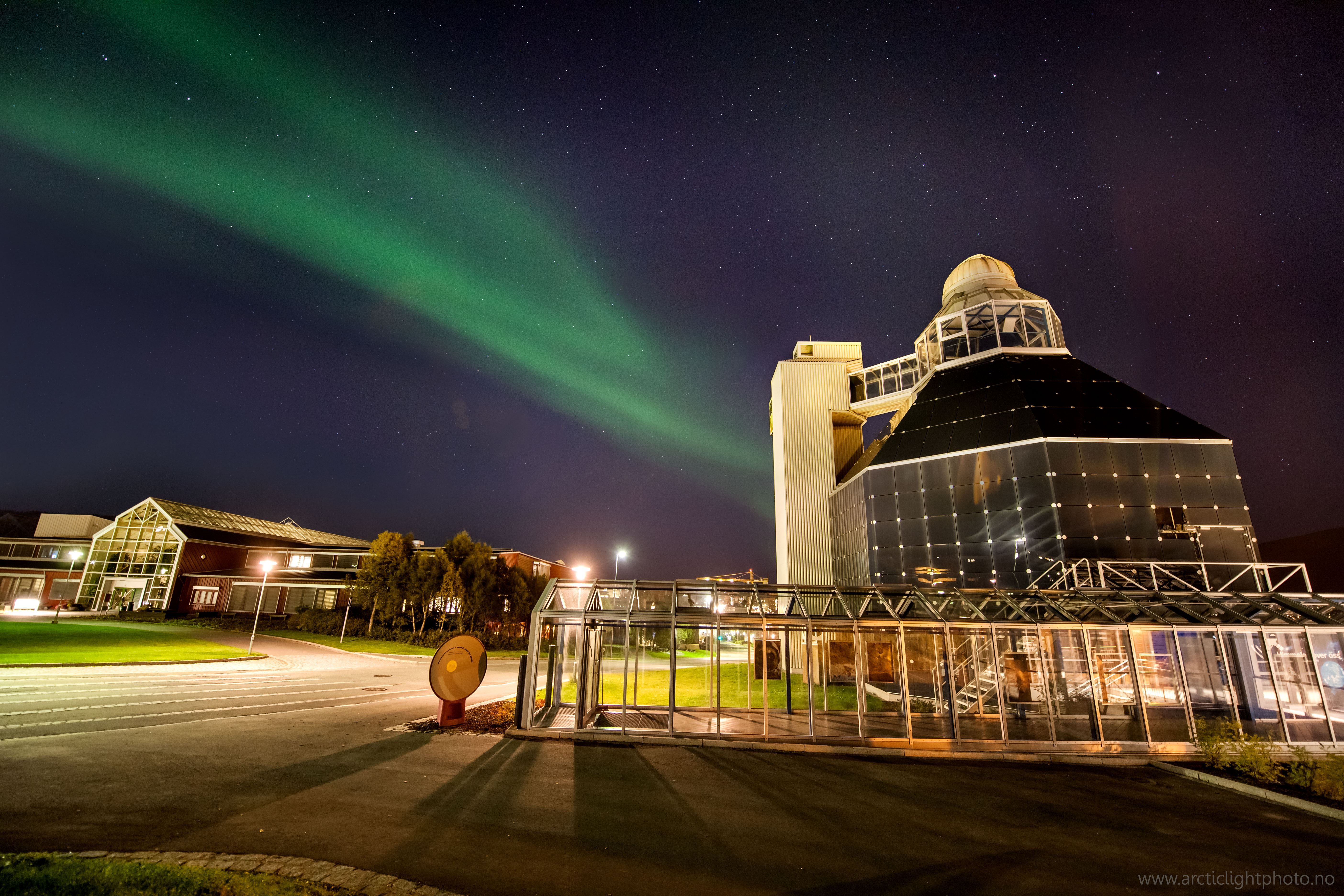 View of the Science Centre from the outside, under the Northern Lights