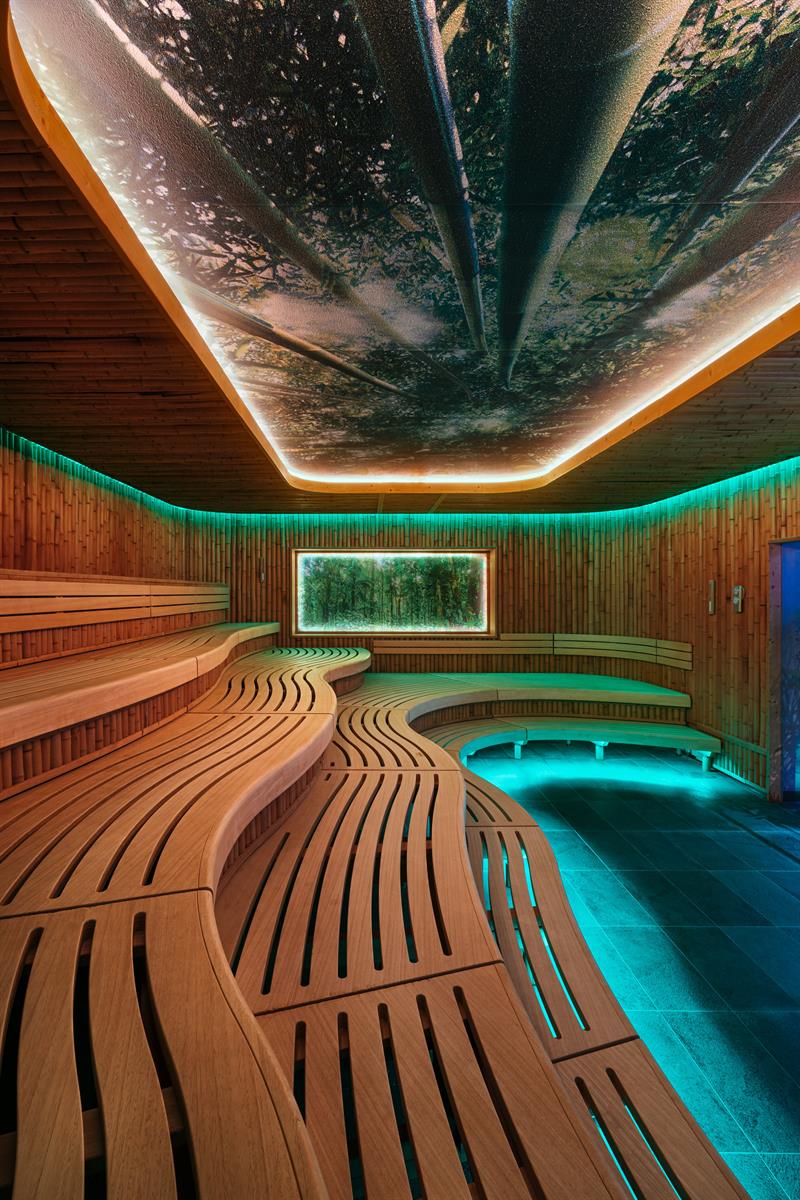Tropisk sauna, benker med