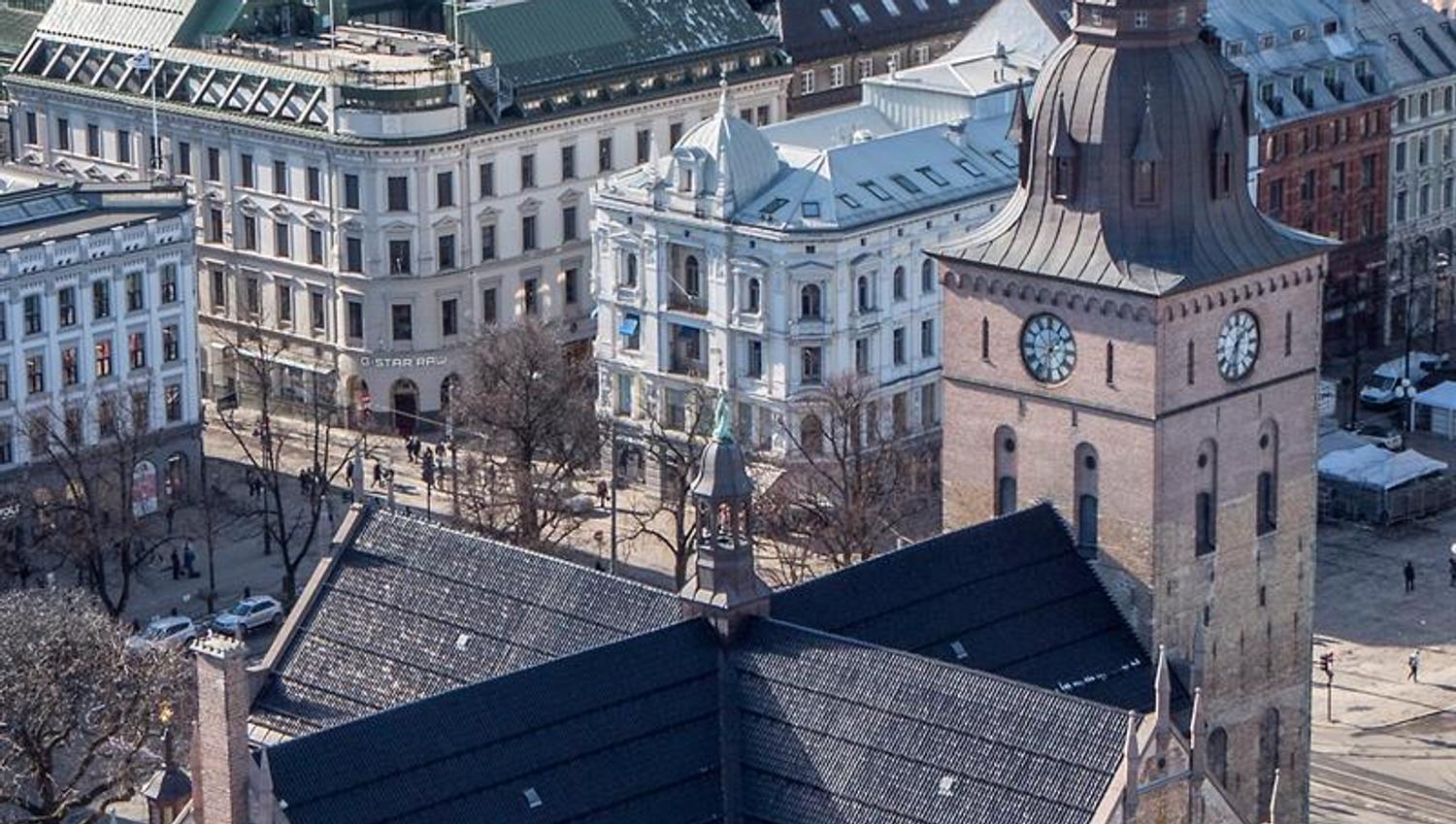 oslo domkirke sett ovenfra fra fugleperspektiv