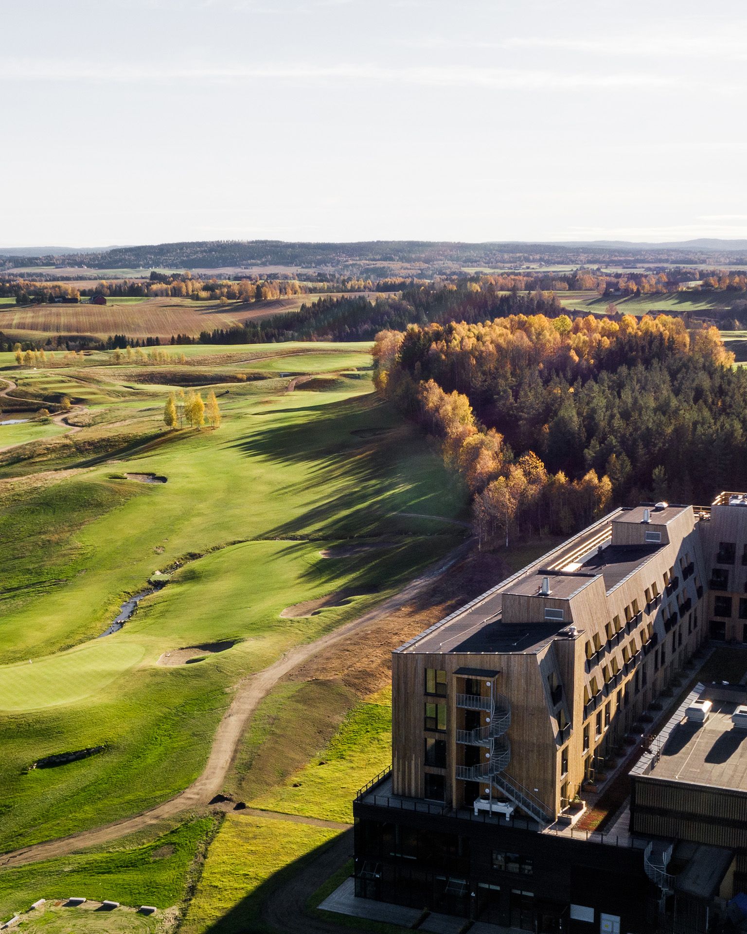 Golf course and hote seen from the sky