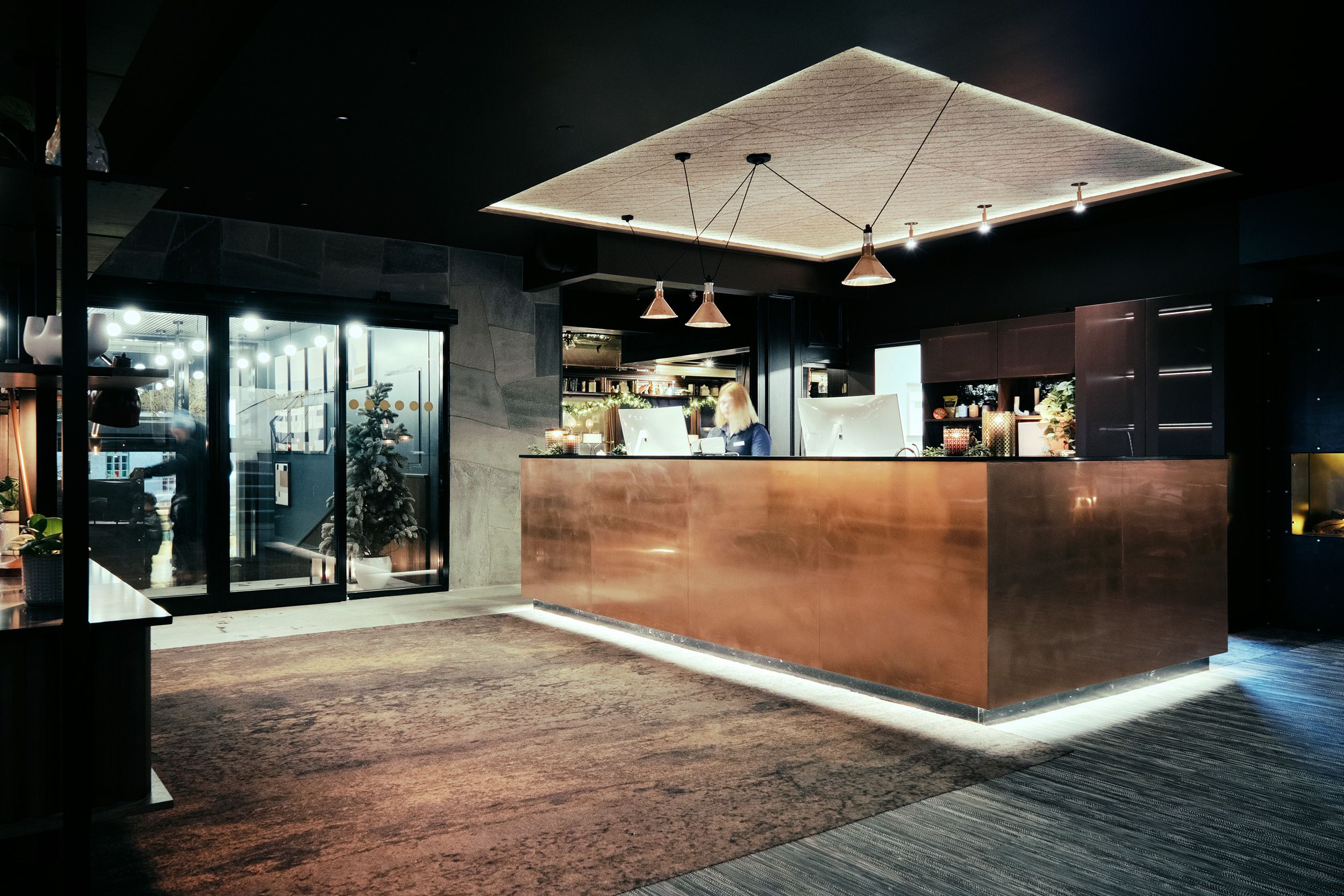 Inngang- resepsjon- Bergstadens Hotel