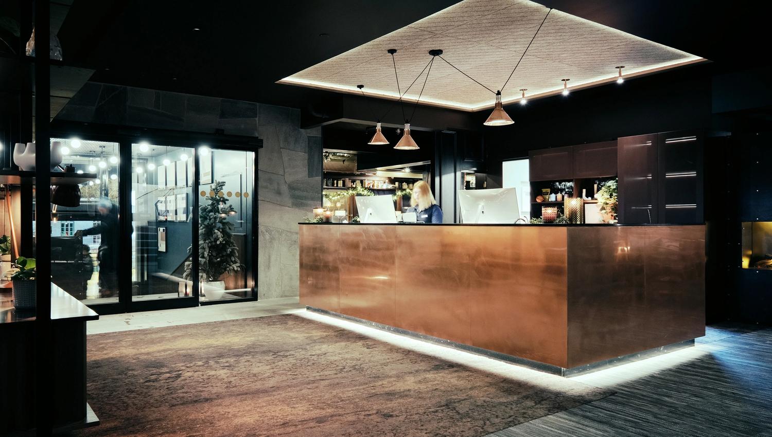 Inngang- resepsjon- Bergstadens Hotel