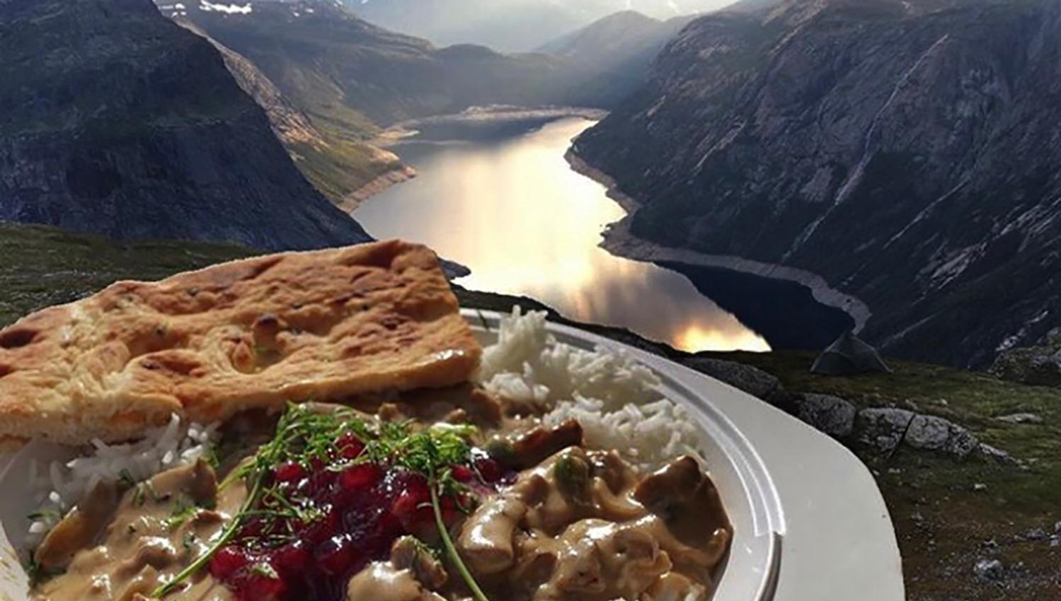 Warme Mahlzeit bei der Trolltunga