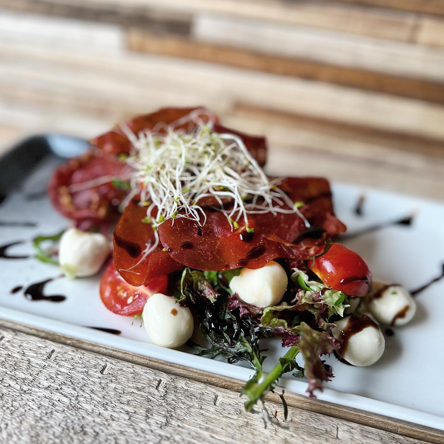 Nydelig lunsjsalat hos Matfatet