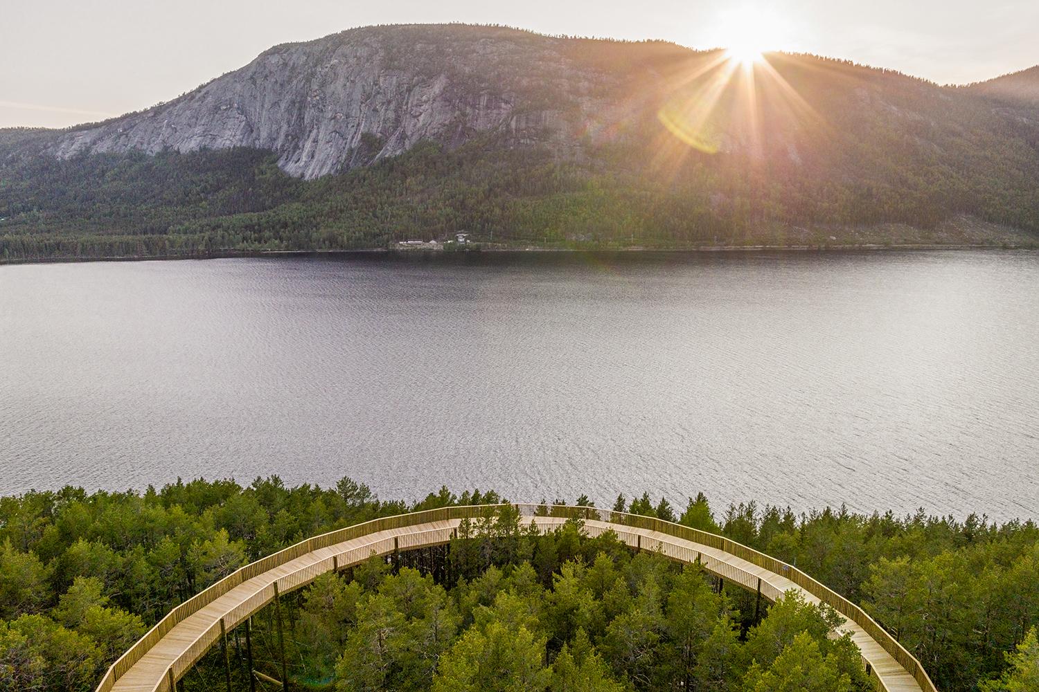 Fyresdal_Sommer_Rasmus Hjortshøj_Tretopp-vegen_Hammaren-157