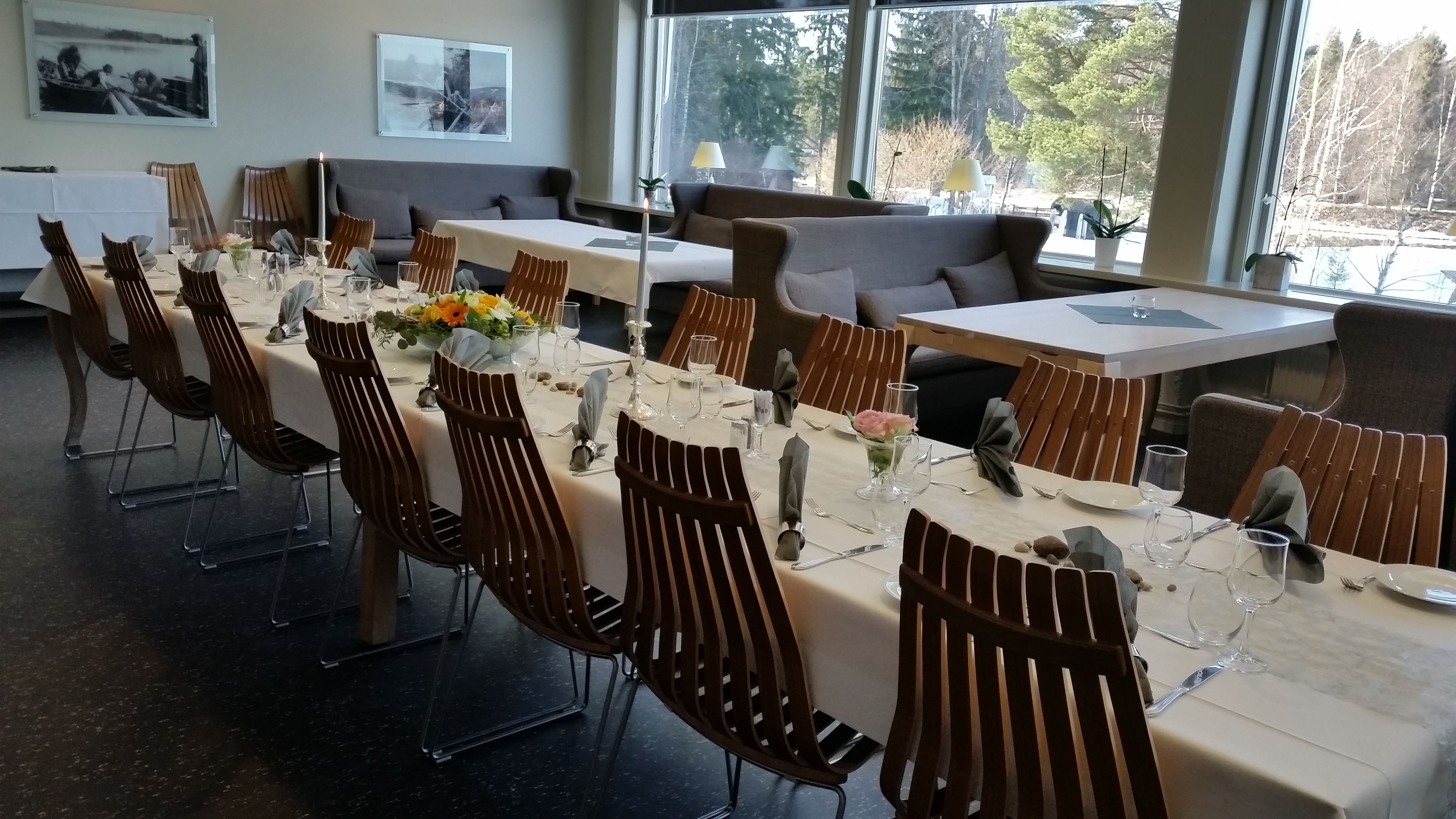 Forstmann - Fløtern selskapsoppdekking1