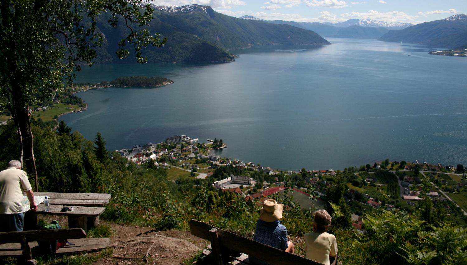 Hiking Balestrand