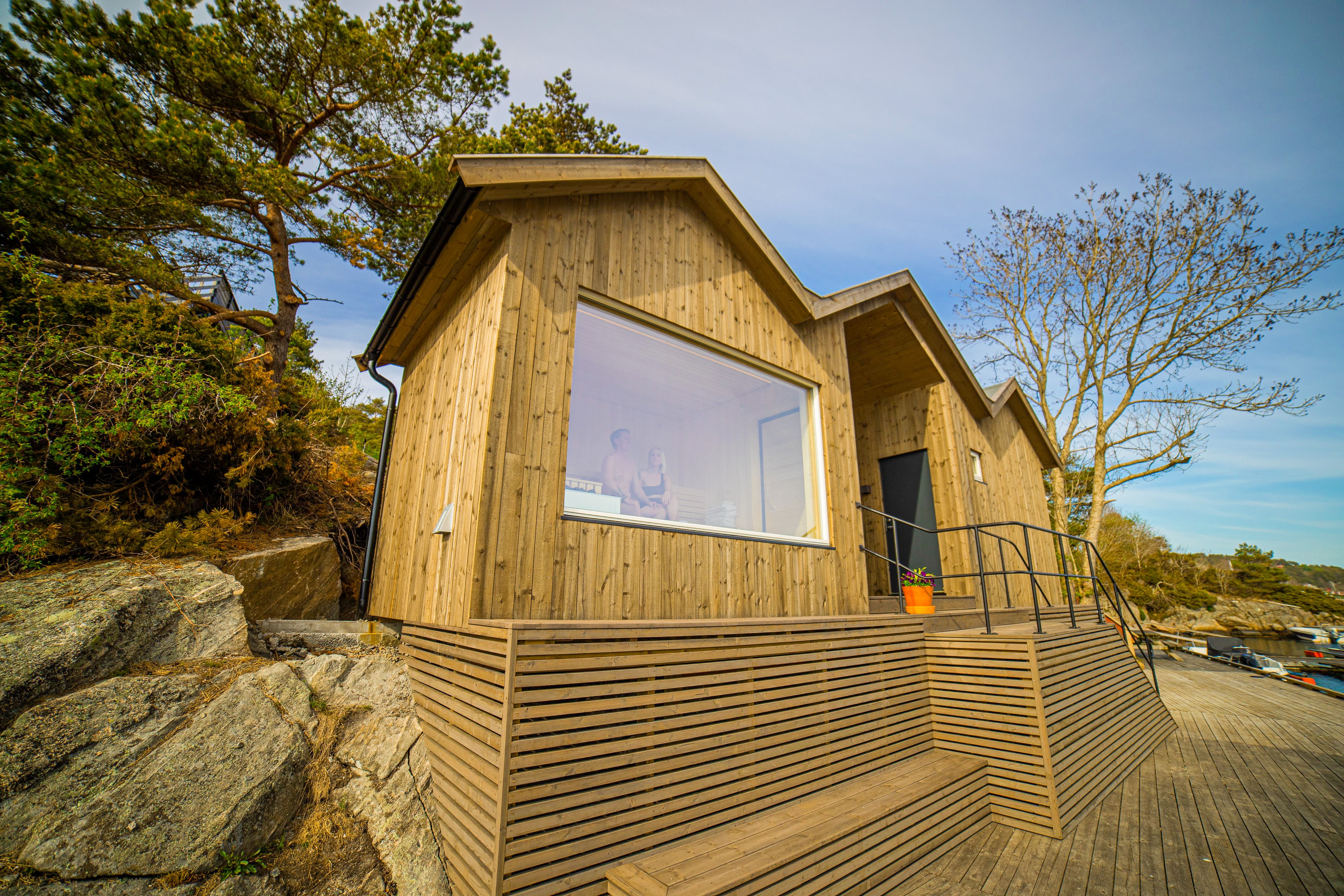 Moderne badstue hos Tregde Sauna. Foto.