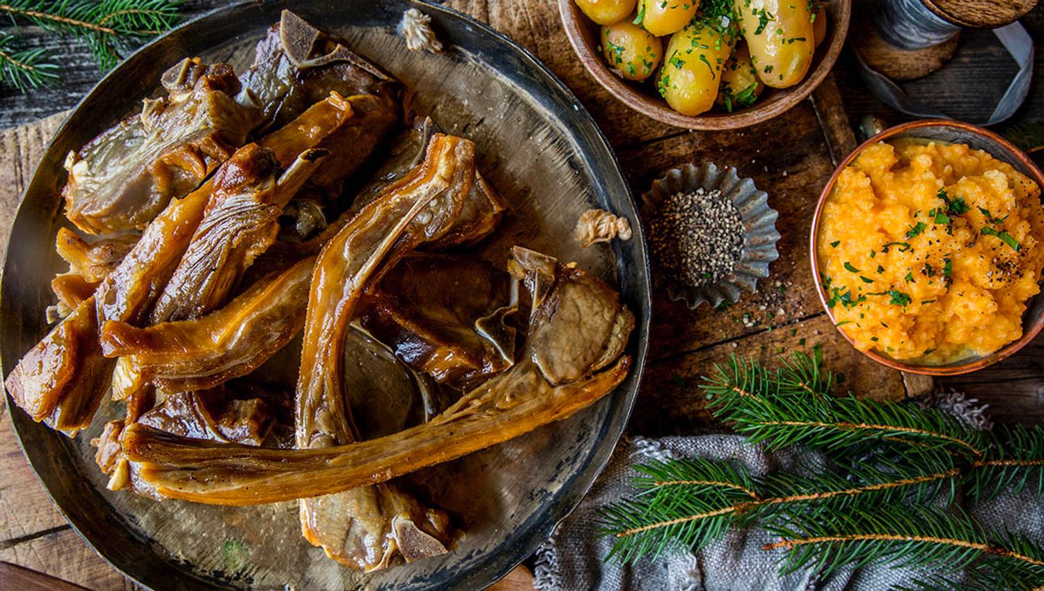 Pinnekjøtt med tilbehør