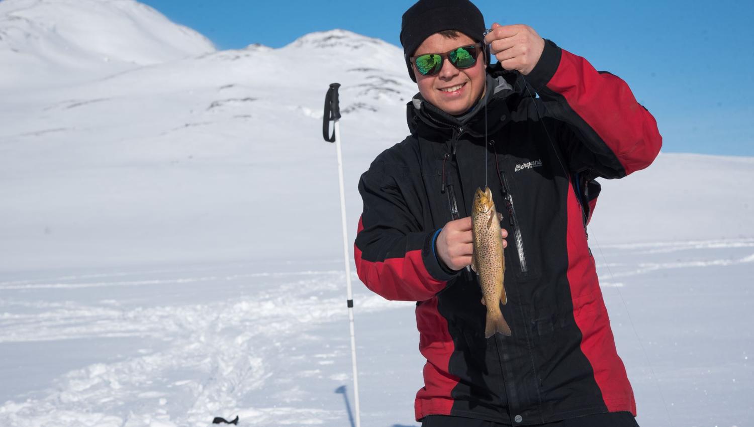 Isfiske med personlig guide.