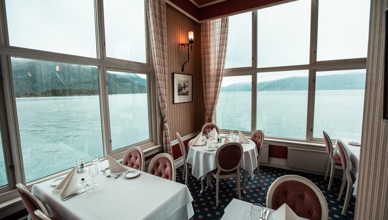 Kviknes Hotel Restaurant