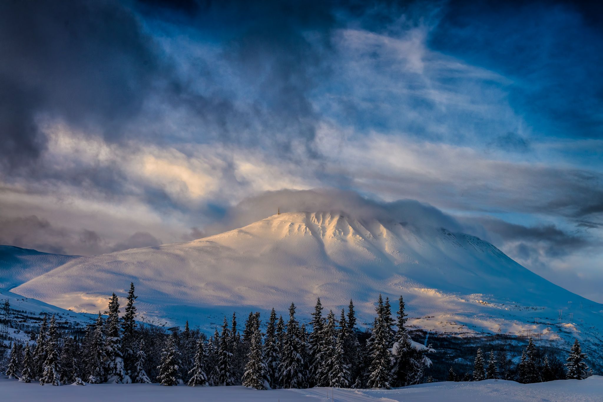 Gaustatoppen Ian Brodie_visitRjukan