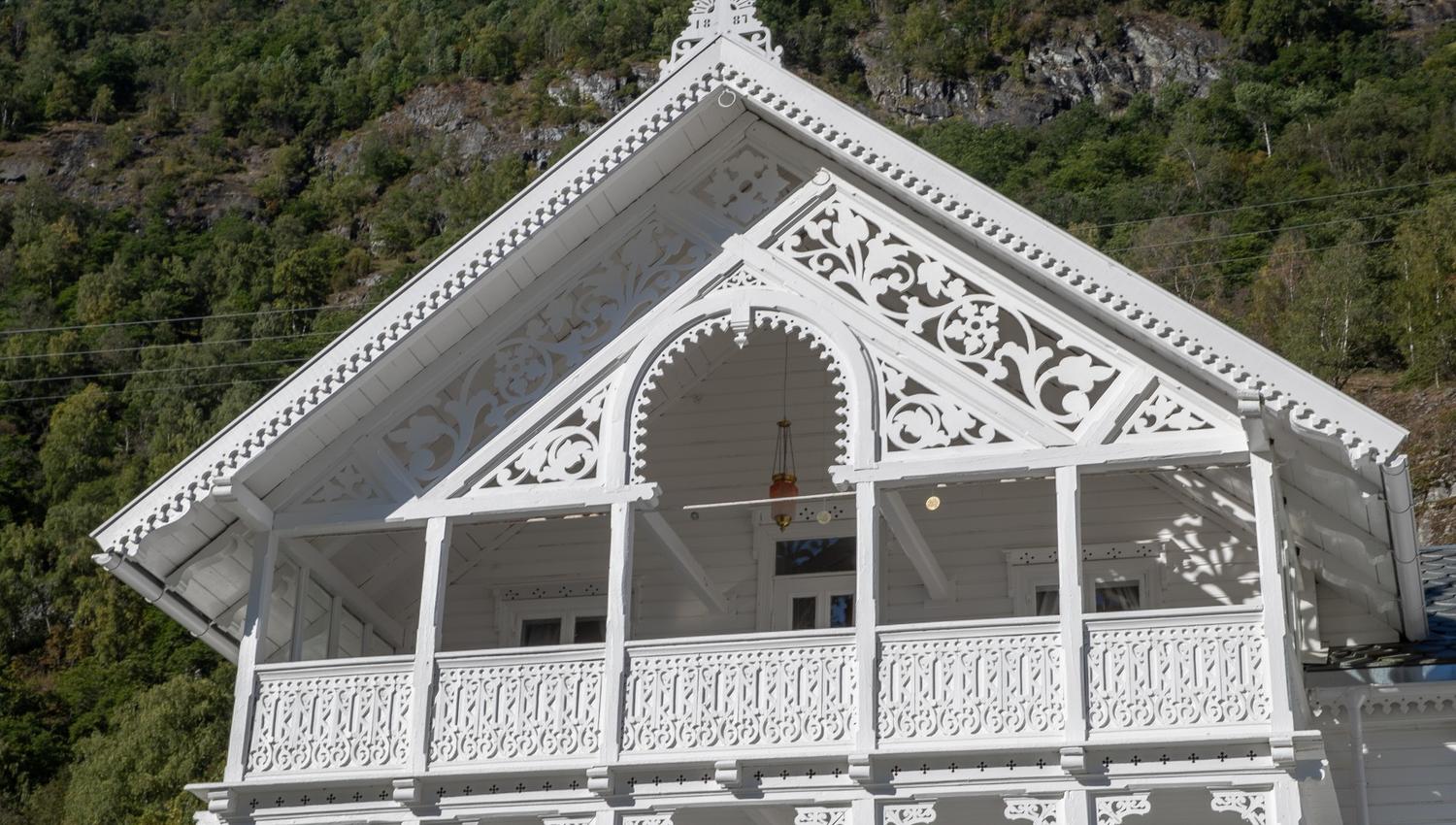 Husum Hotel, Lærdal