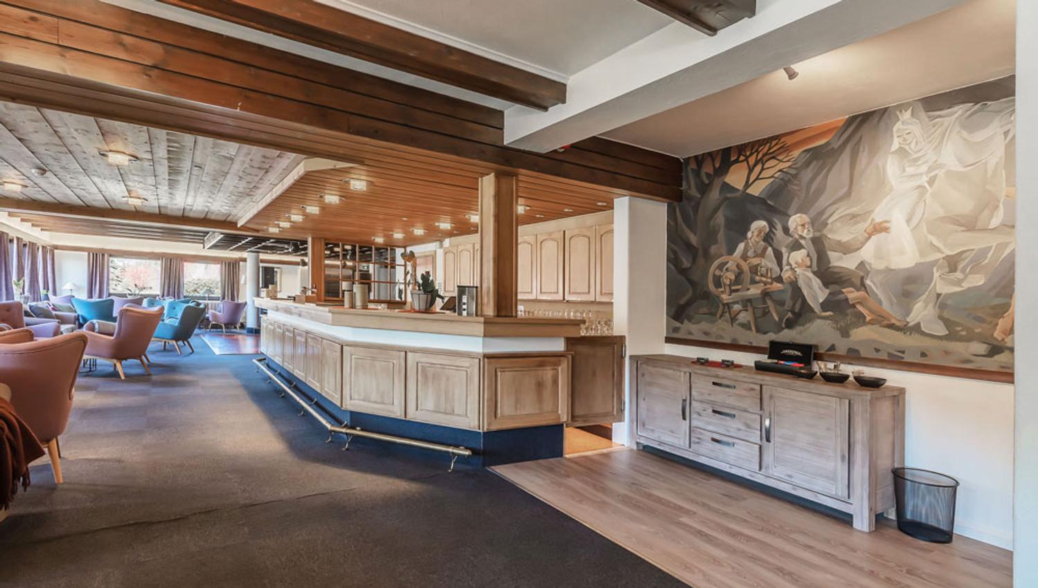 resepsjon på Morgedal Hotell