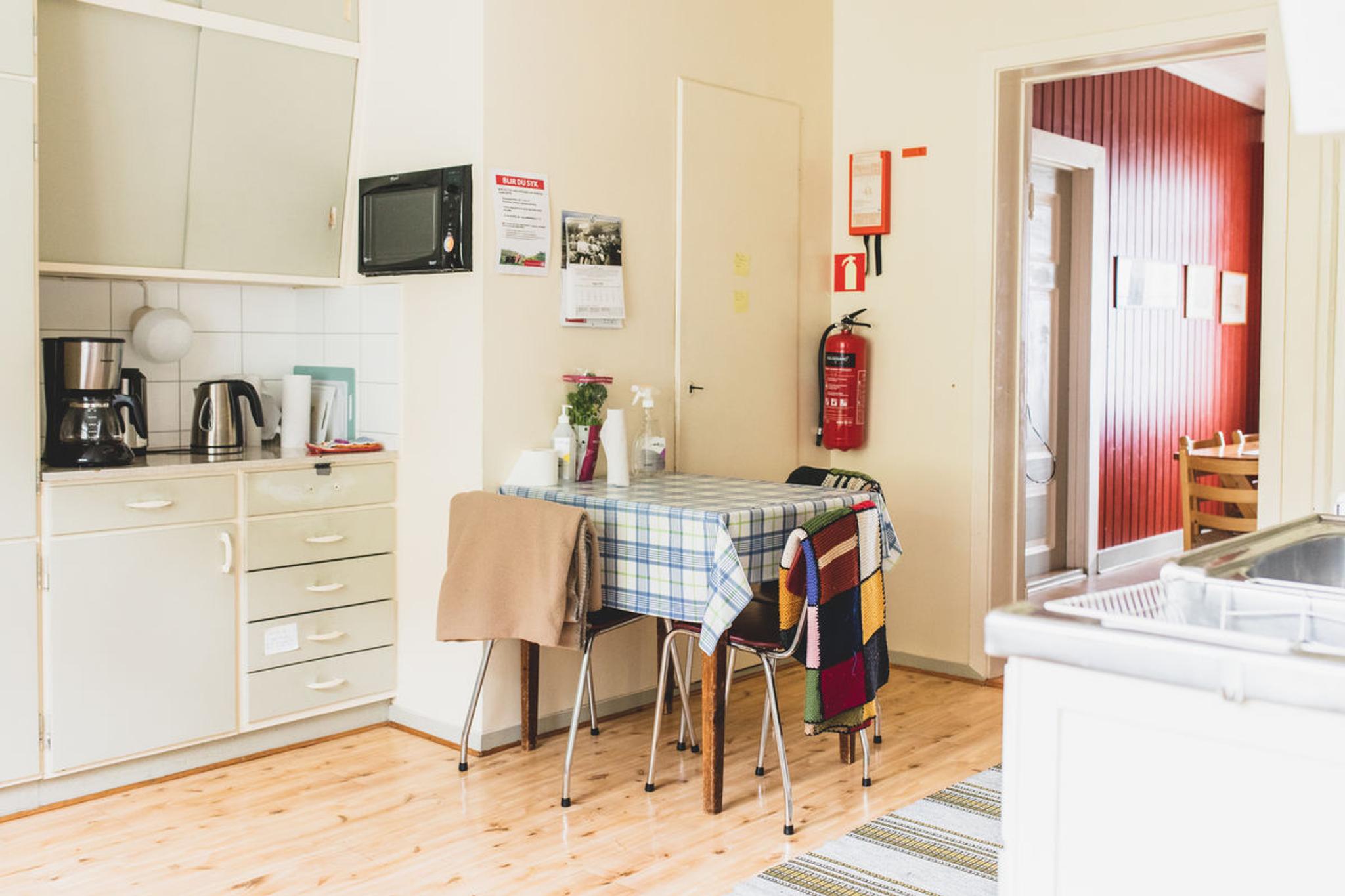 DNT Runde Lighthouse - Accommodation