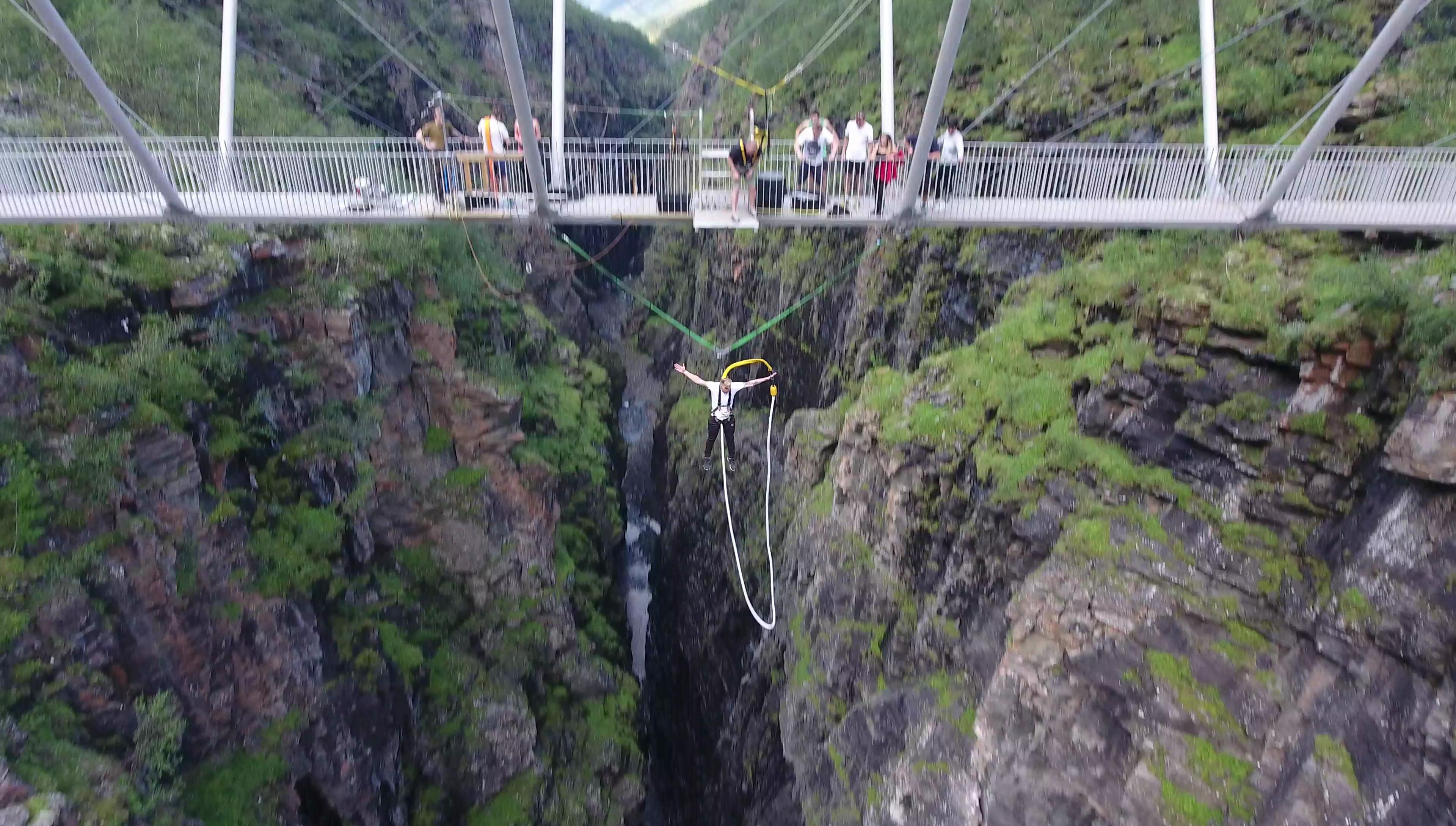 Bungee Jumping into the Grand Canyon of the Arctic