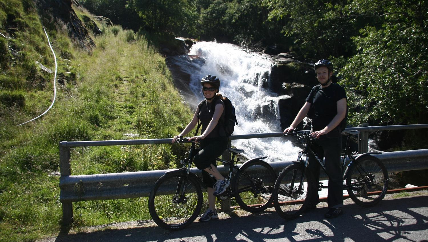 Sykling ned til Flåm