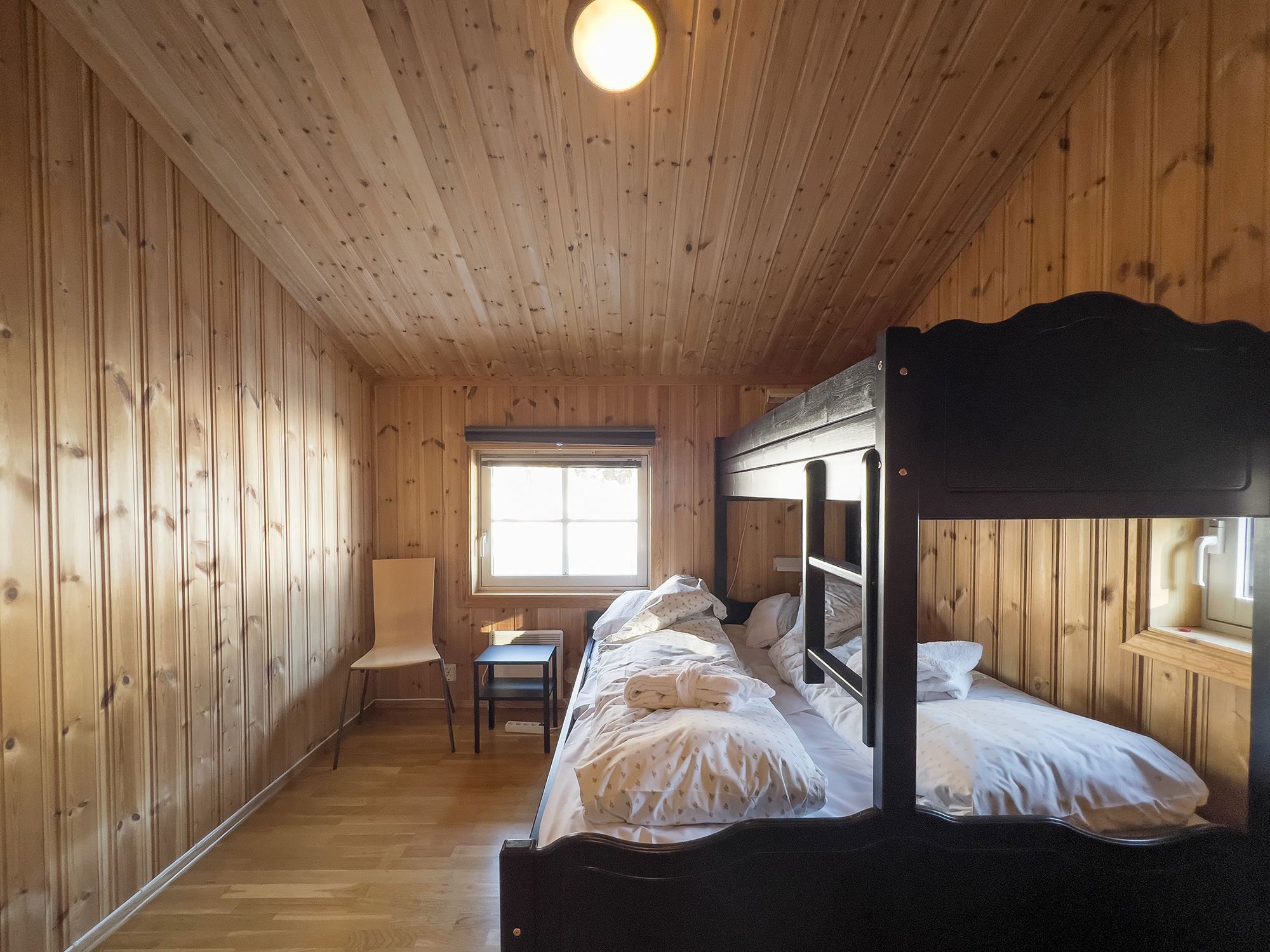 A light in the ceiling.