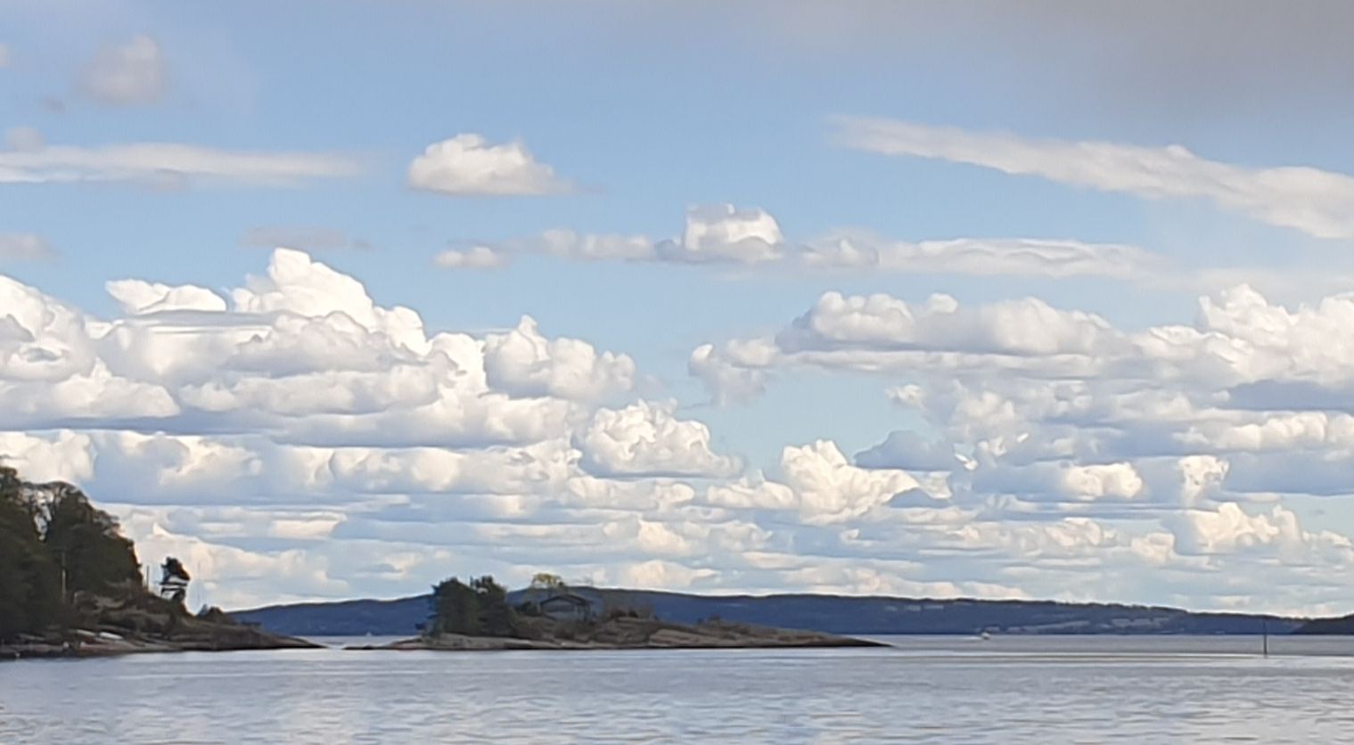Horisont og skyer