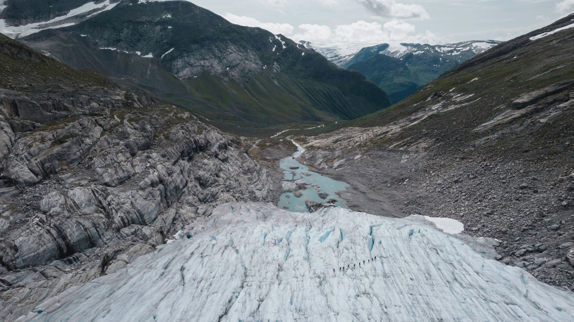 Brevandring på Haugabreen med Breogfjell