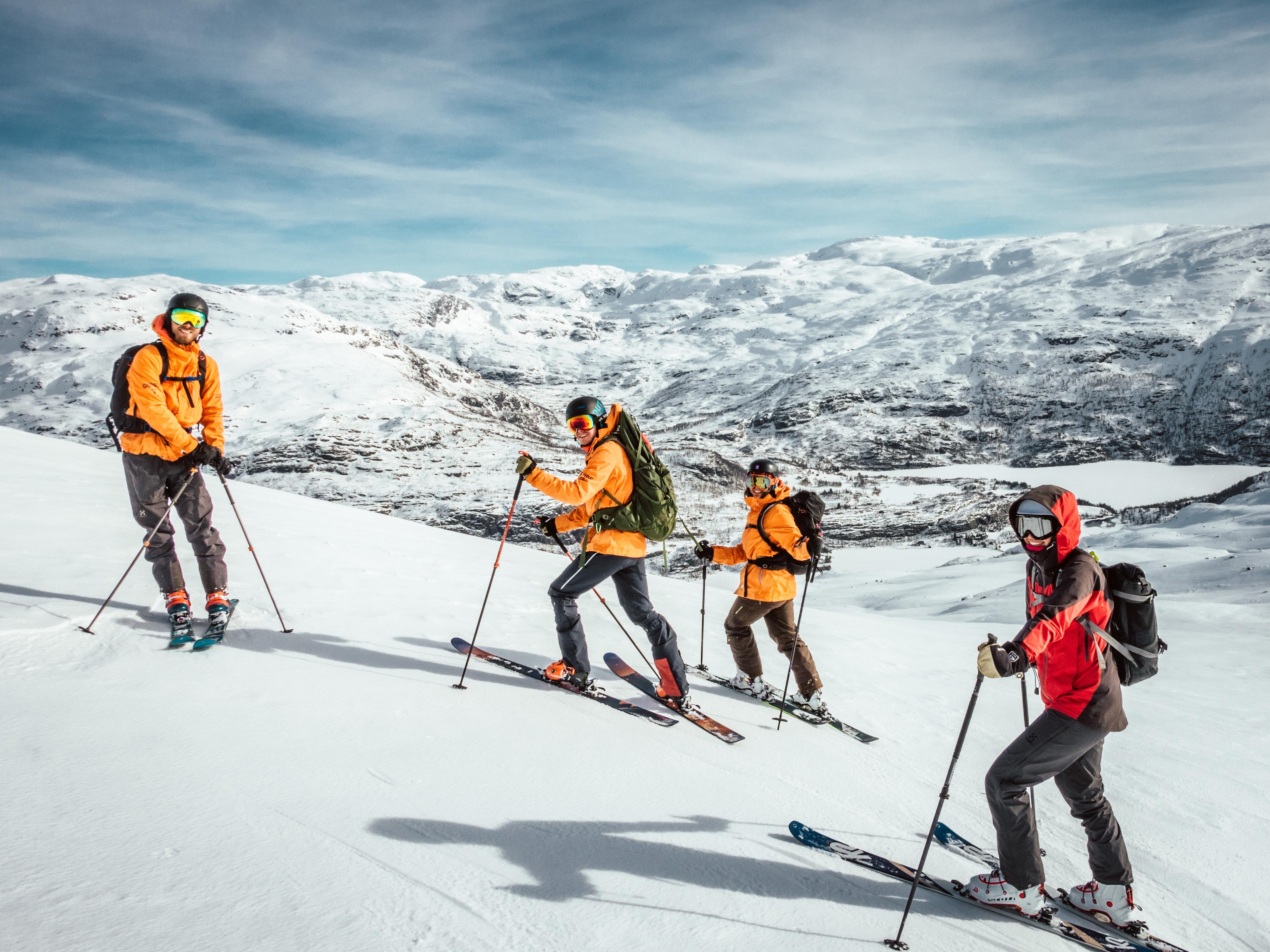 Group stopping for a group photo whilst freeriding