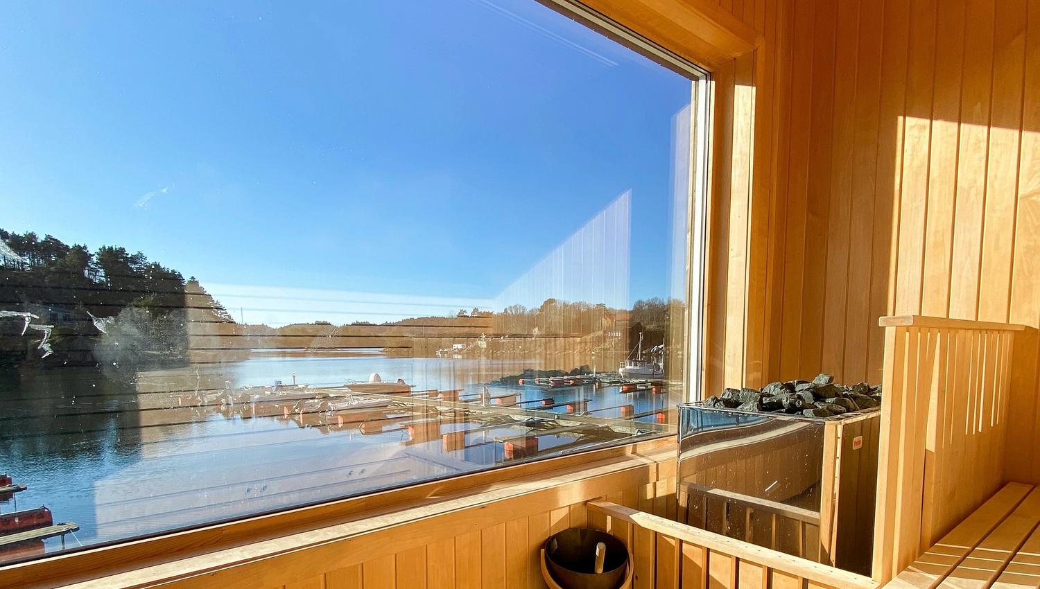Moderne badstue hos Tregde Sauna. Foto.