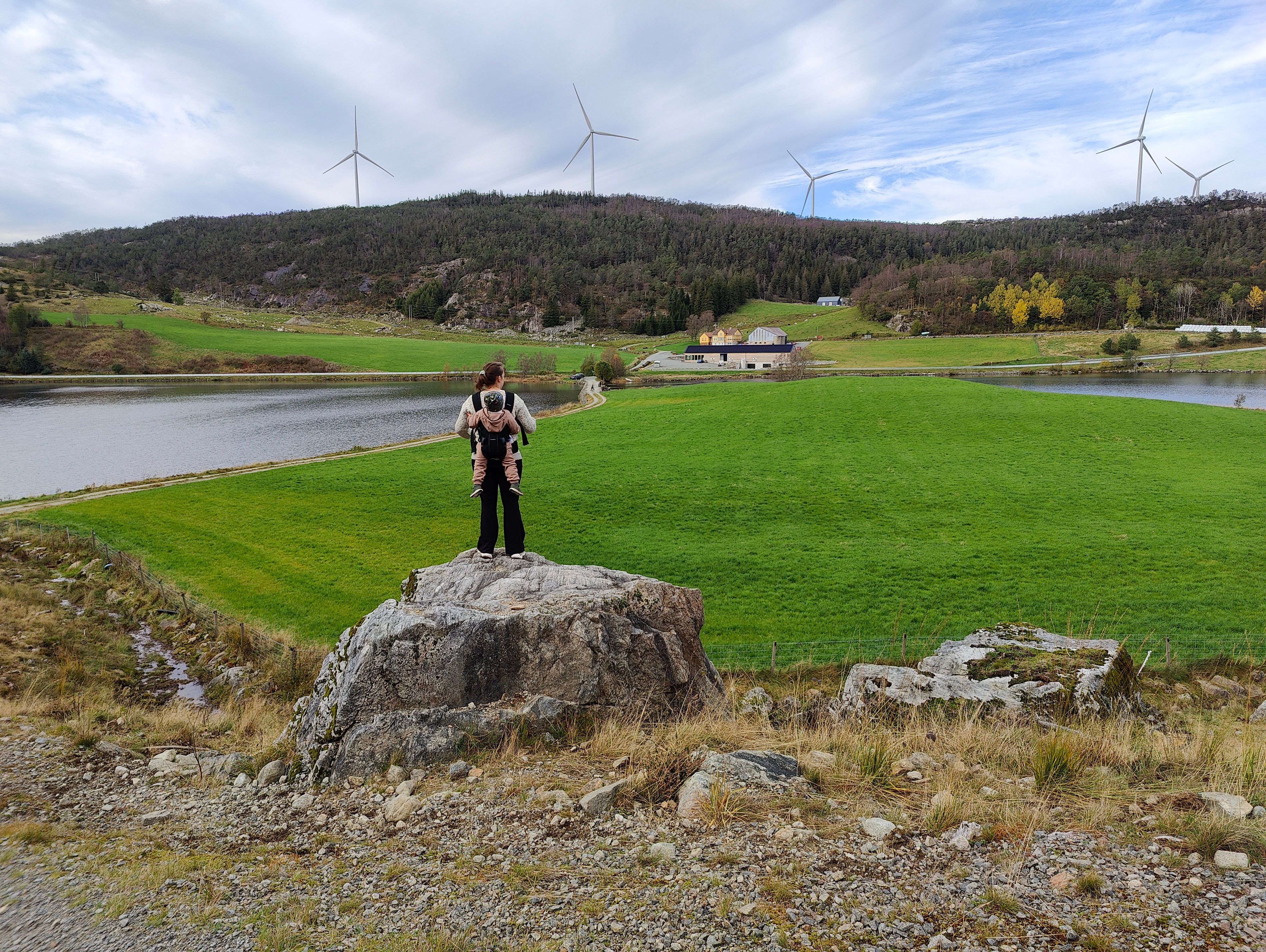 Nyyyt at Røysland Gard in Vikeså