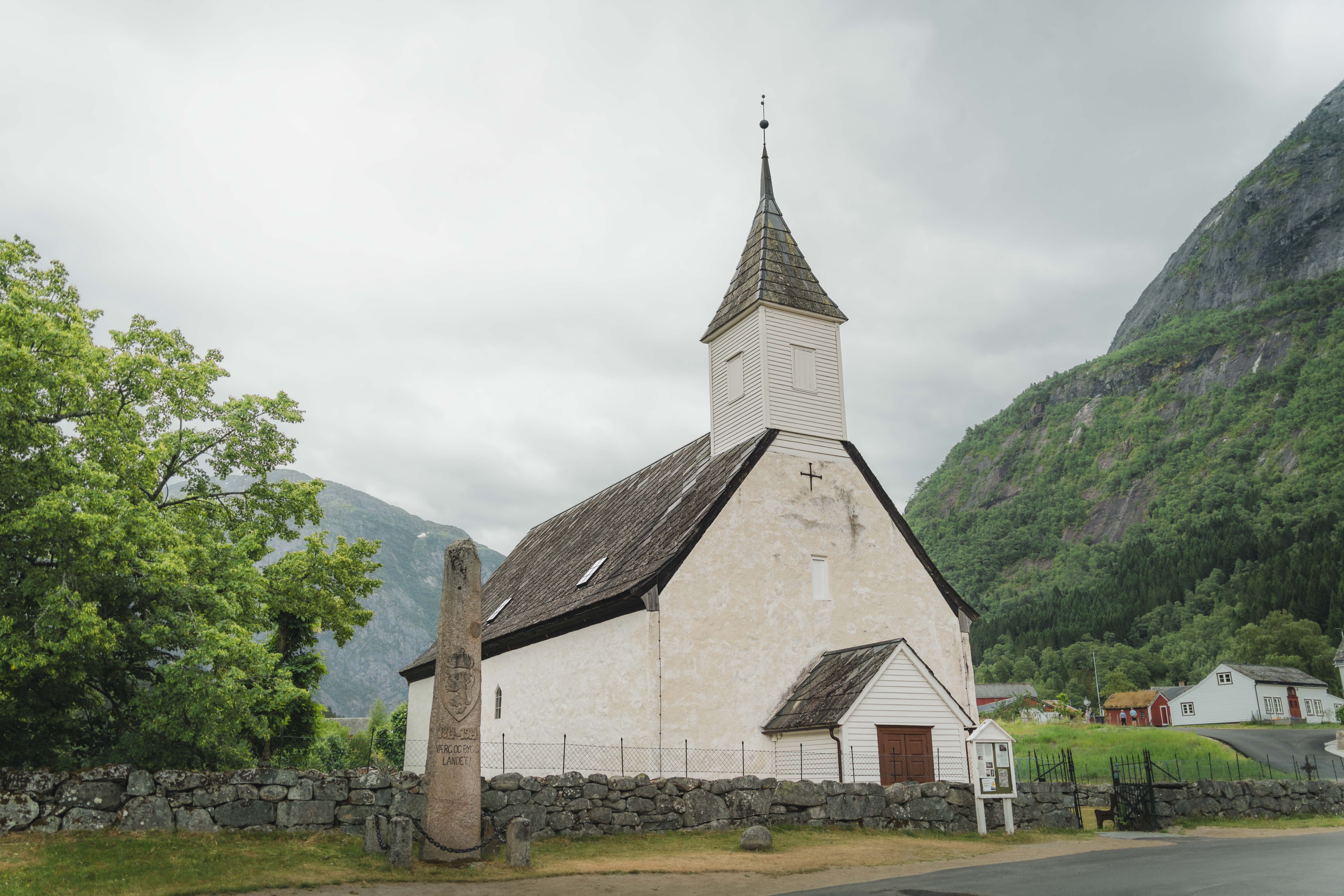 Gamle kyrkja av Heidi 2