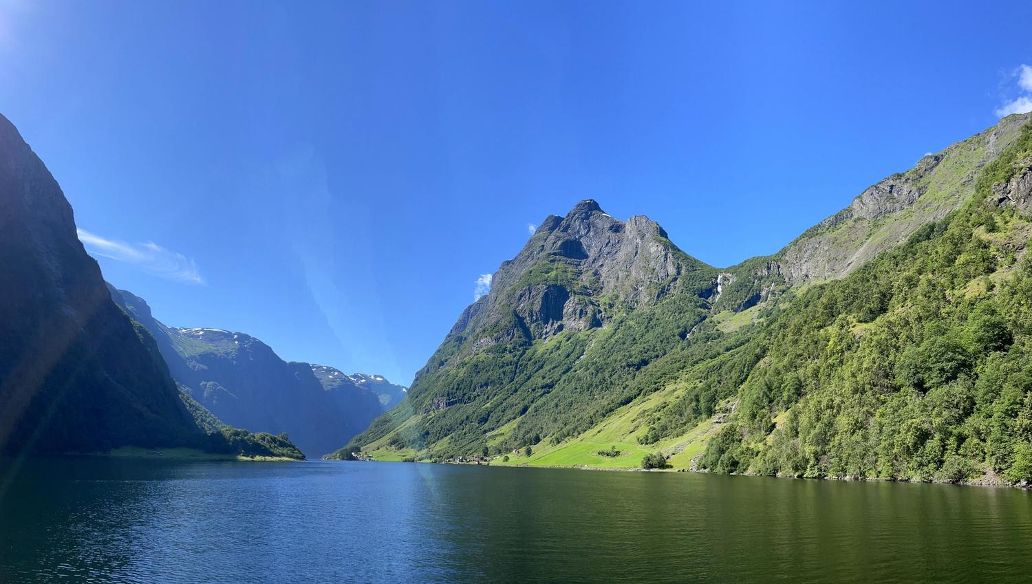 See the fjords - Nærøyfjord