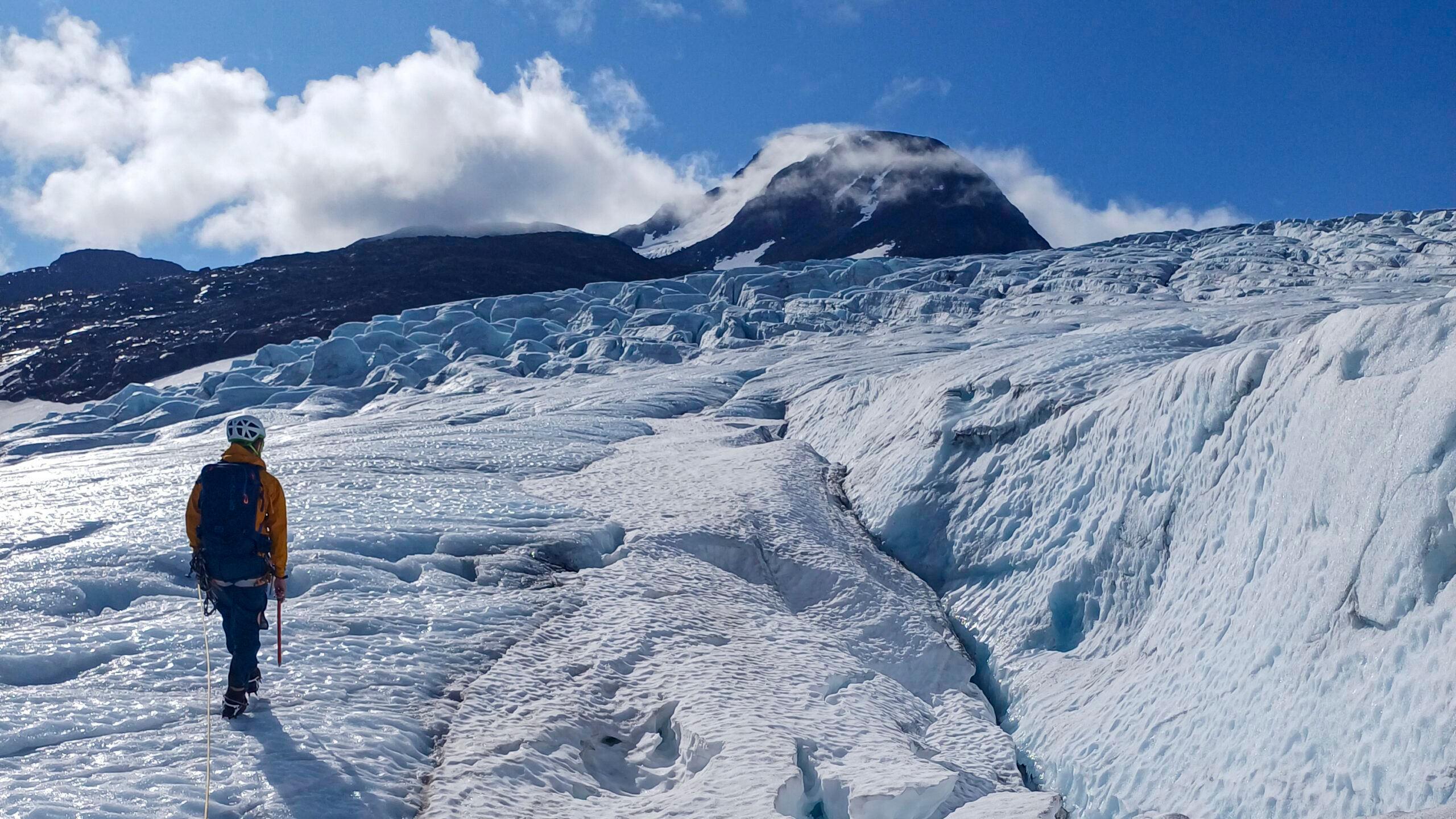 Guidede turer og kurs på Okstindbreen