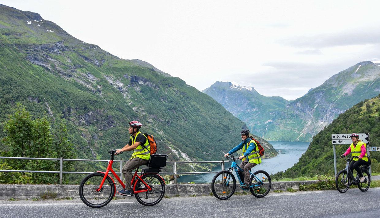 Utleige av el-sykkel i Geiranger