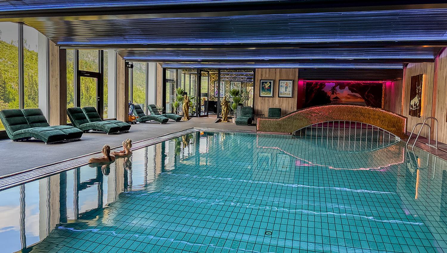 svømmebasseng på Morgedal Hotell