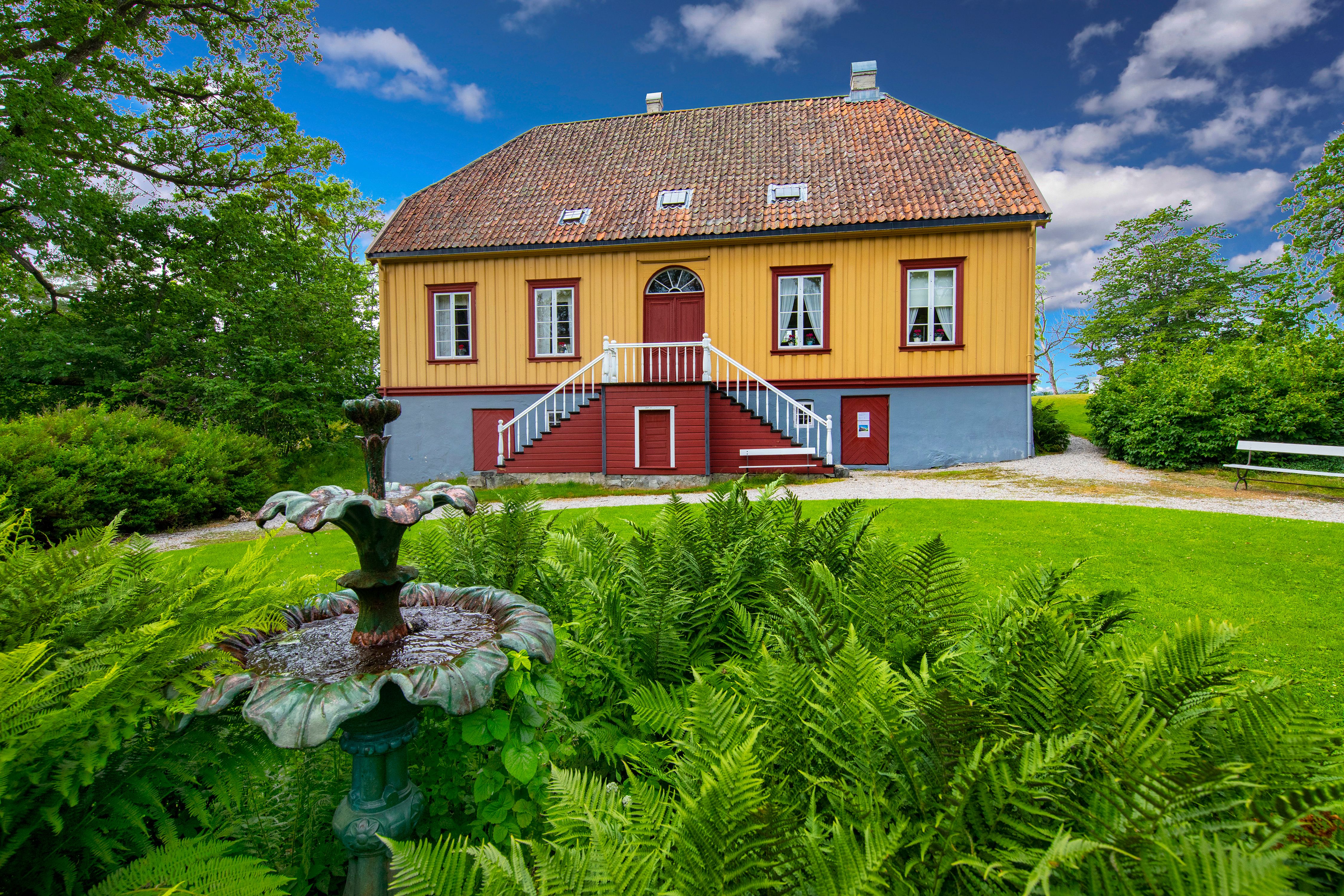 Lystgården Berg Kragerø museum lite