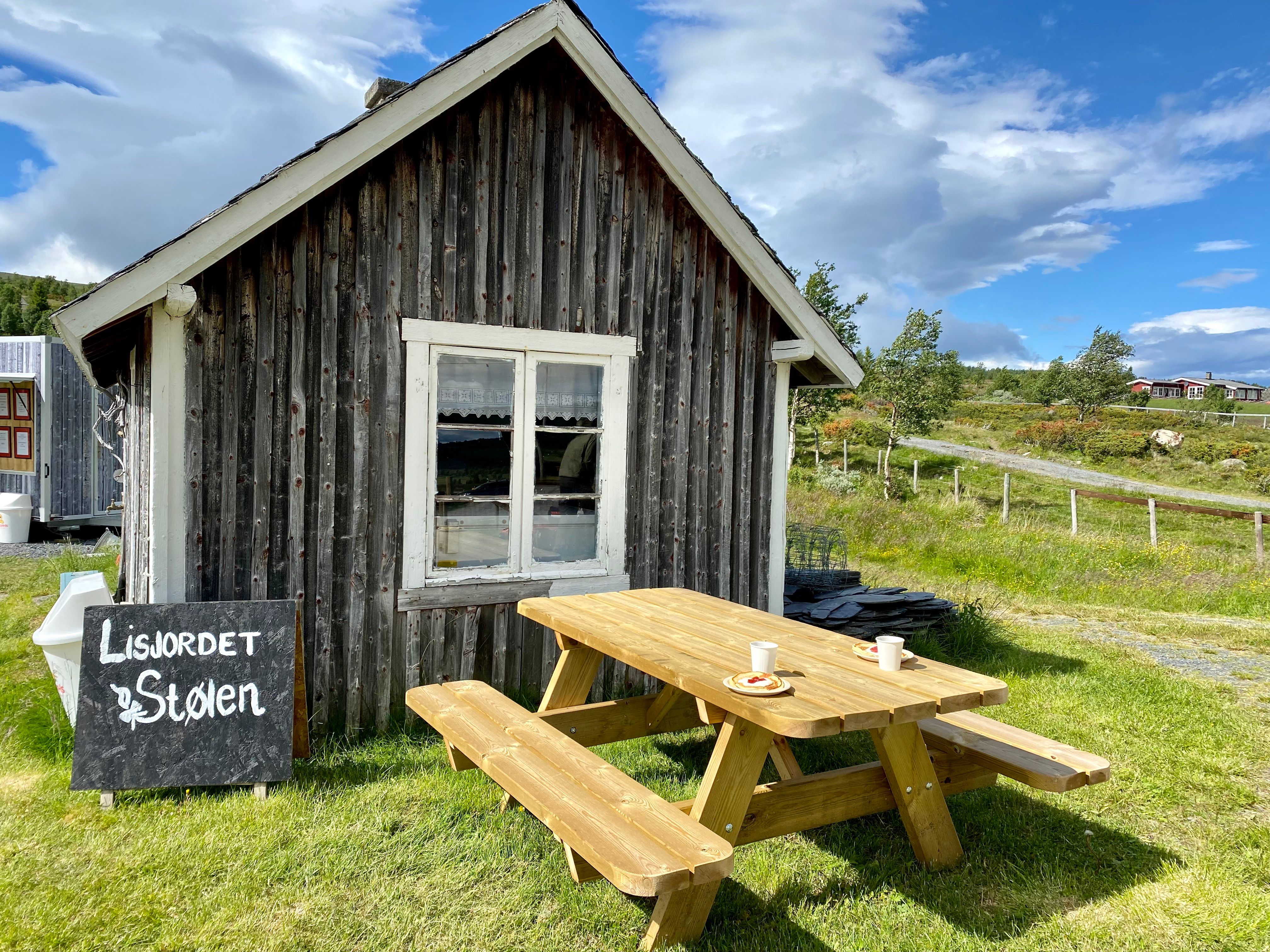 Servering ved Lisjordetstølen