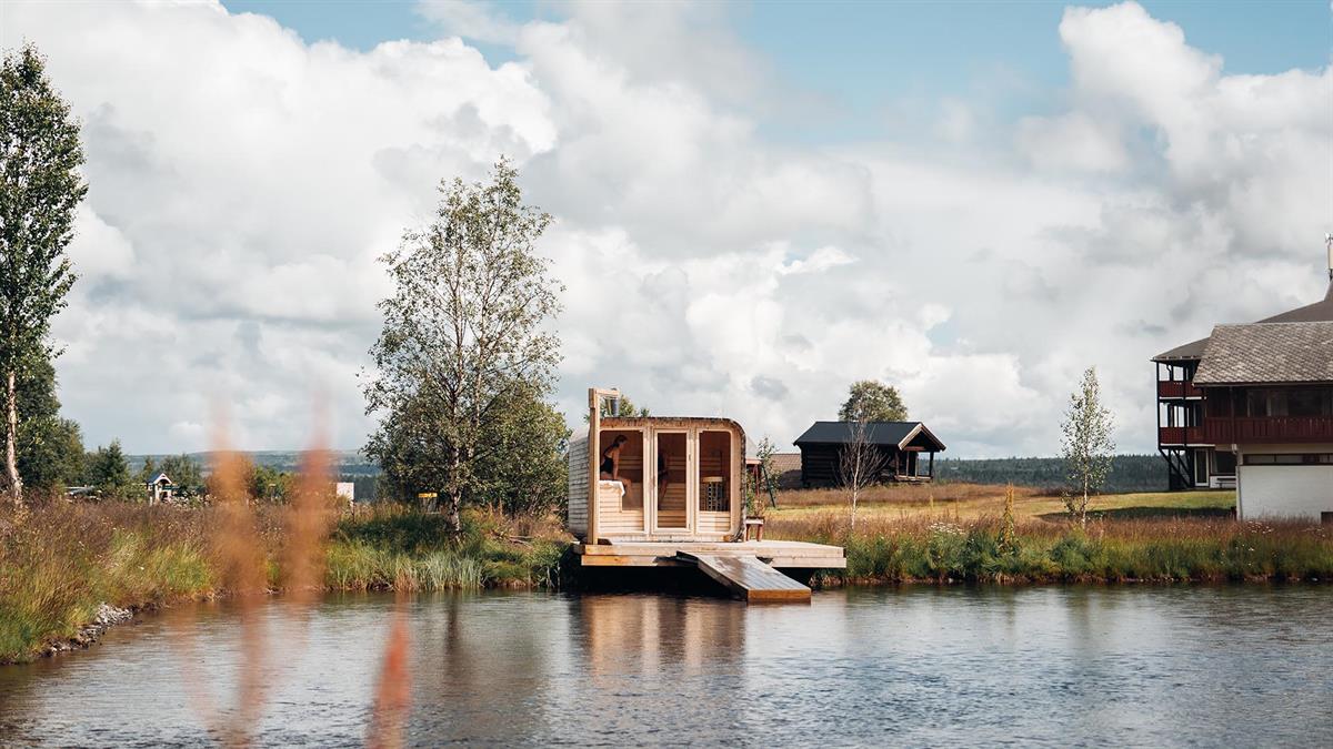 Badstue i flott natur ved Oset.