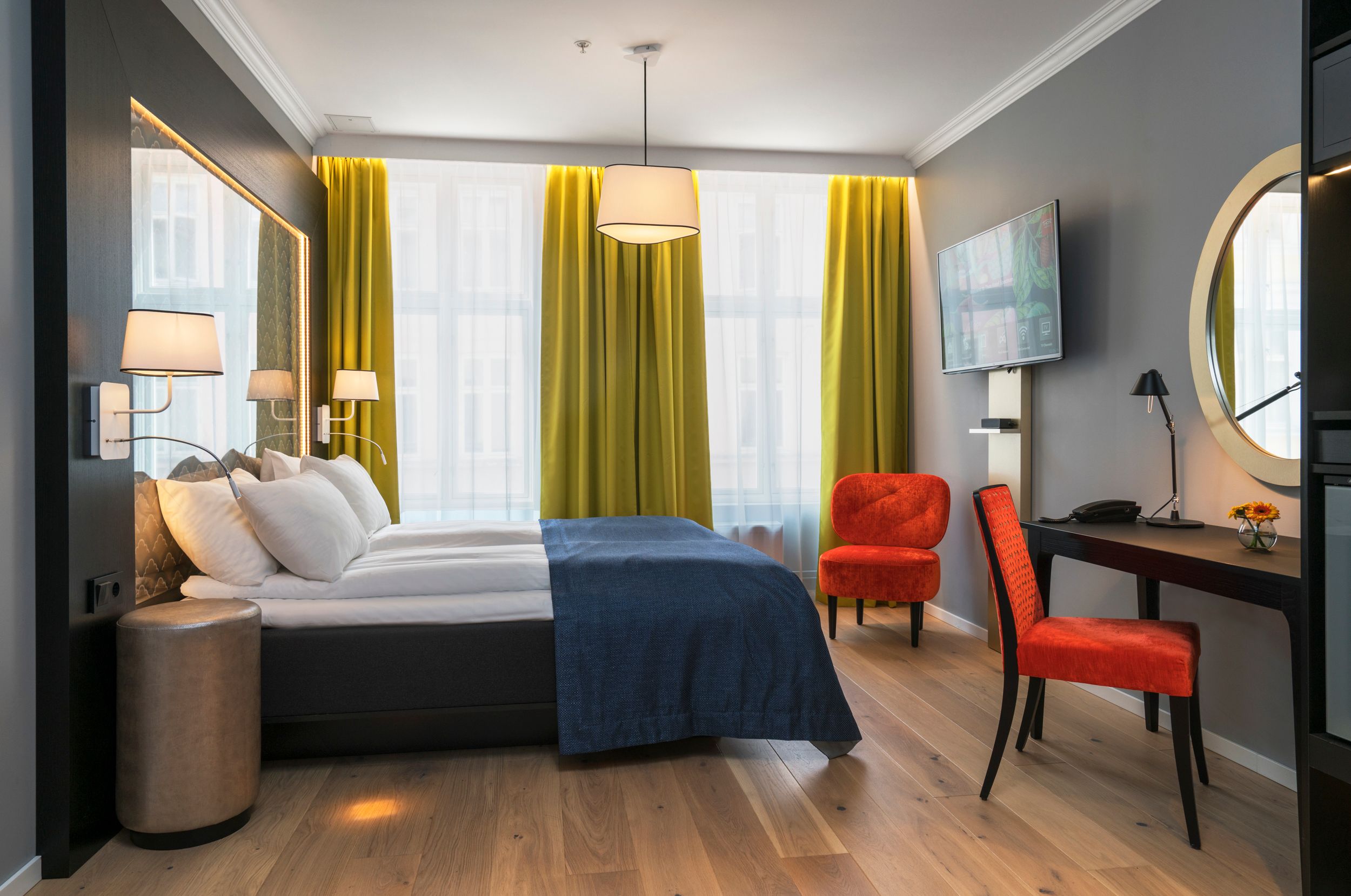 Wheelchair accessible room