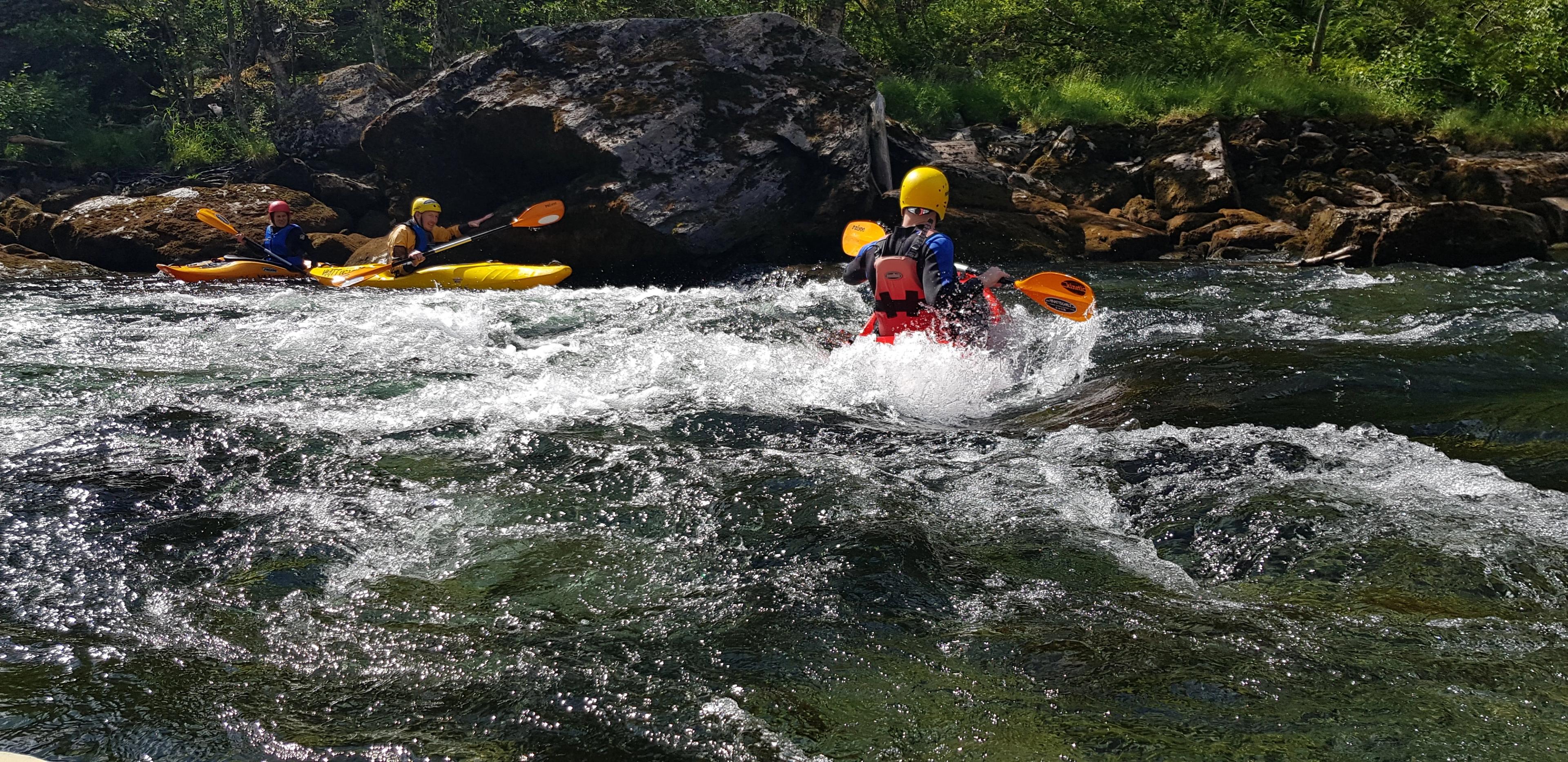 Course in river paddling