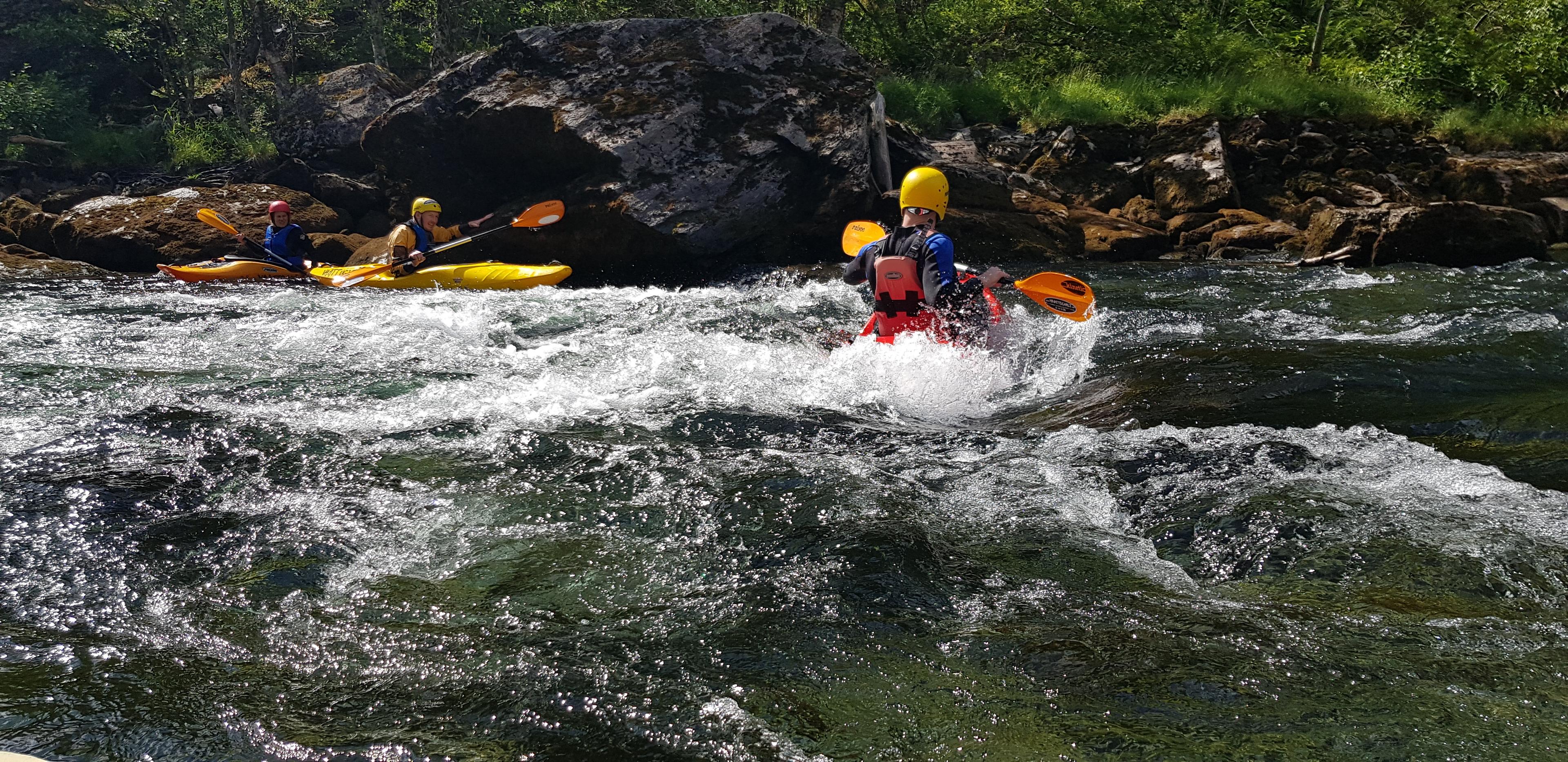 Course in river paddling
