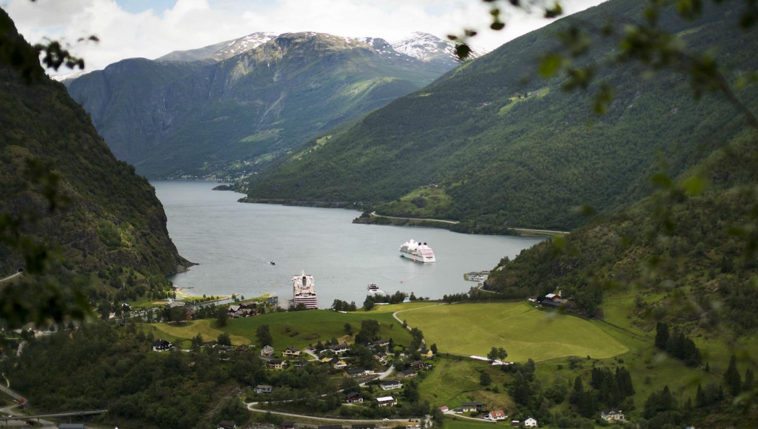 Hike To Brekkefossen Waterfall