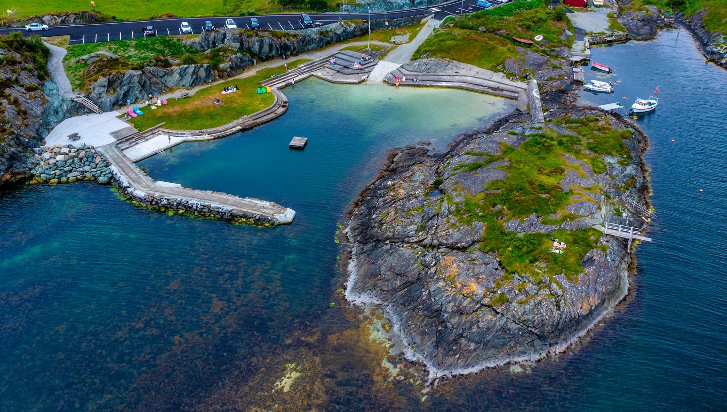 Kvalsvik bad