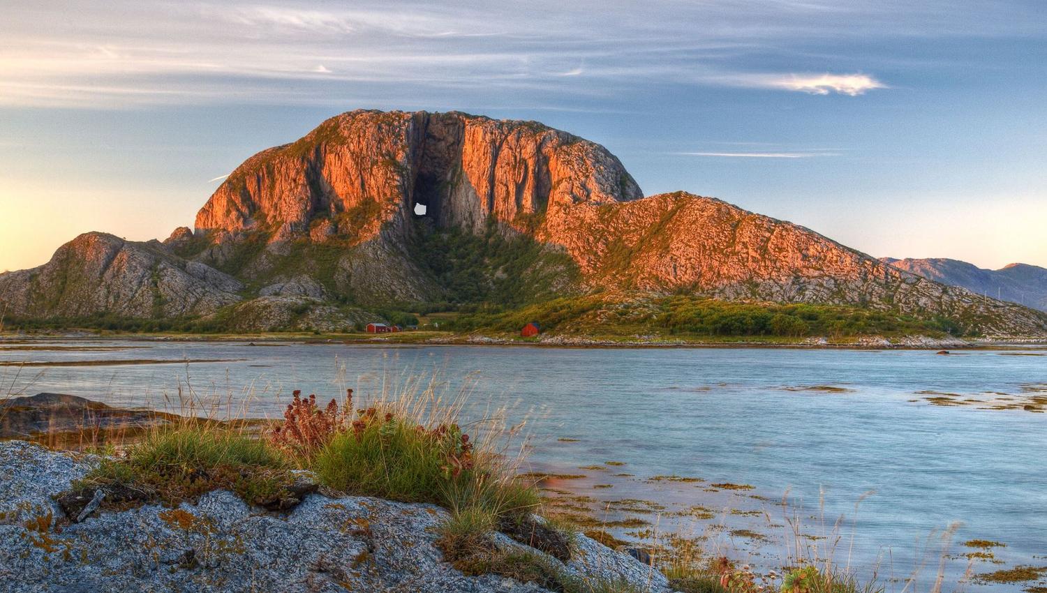 Turforslag: Torghatten opp