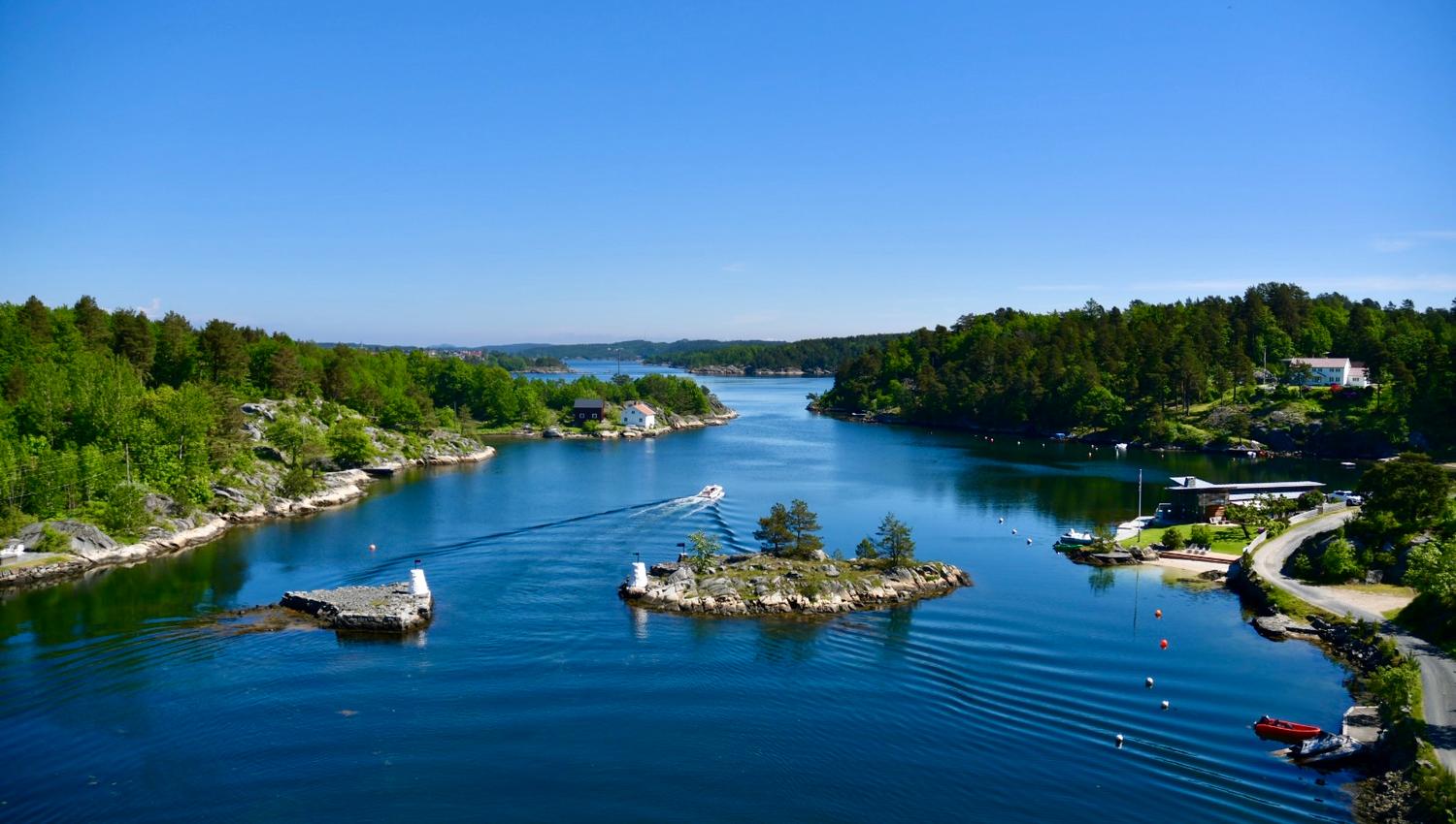 Blindleia sett fra Justøybroa Lillesand