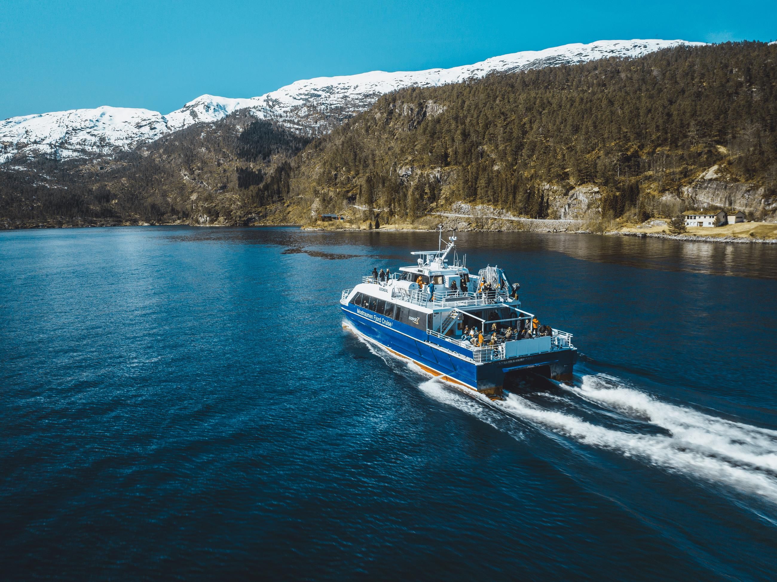 Halvdags fjordcruise fra Bergen til Mostraumen